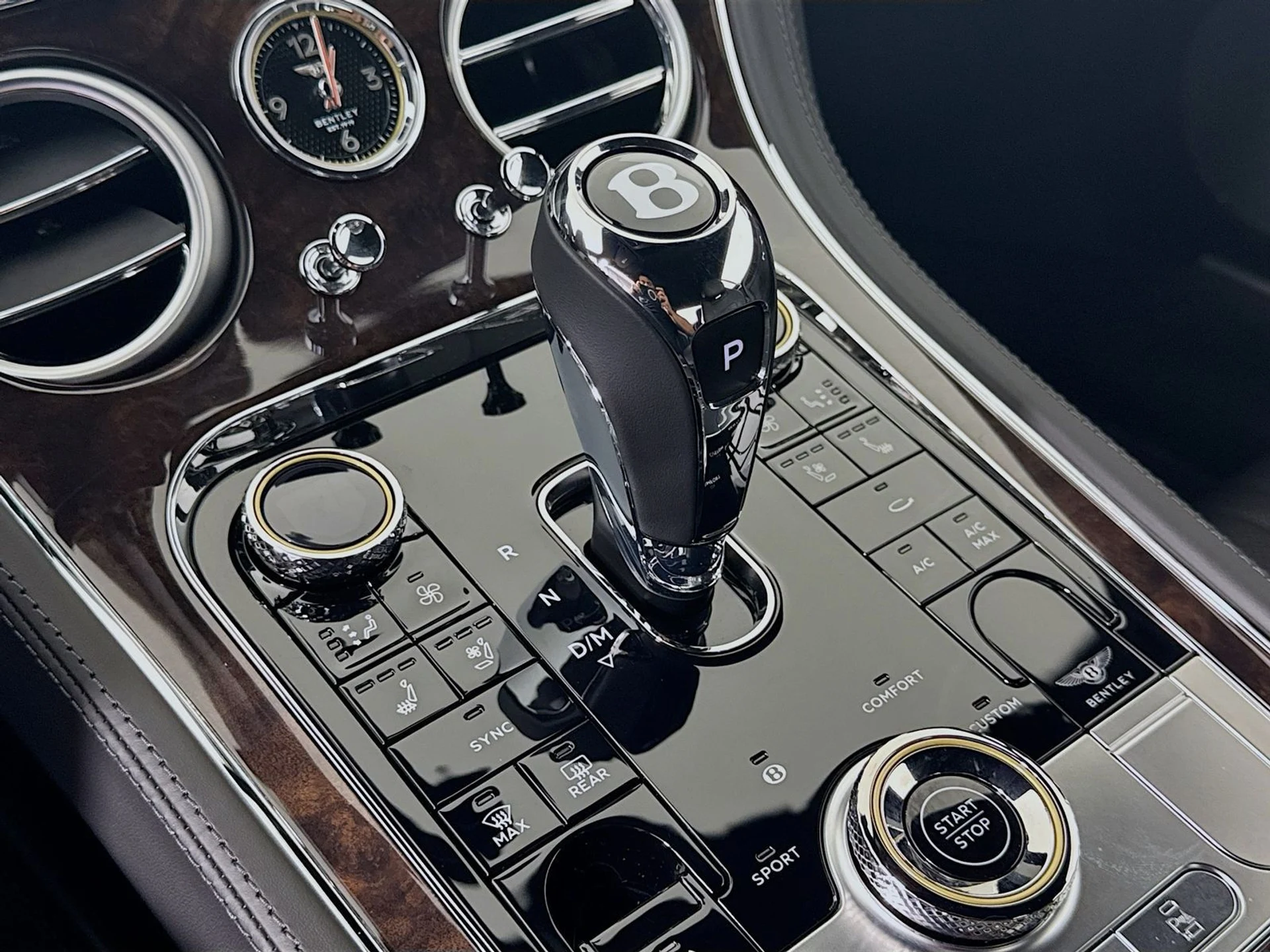 mph013_1885573669_bc4beed0f4b83957cc2f7245f7a6eddfx_9c5075ff2d