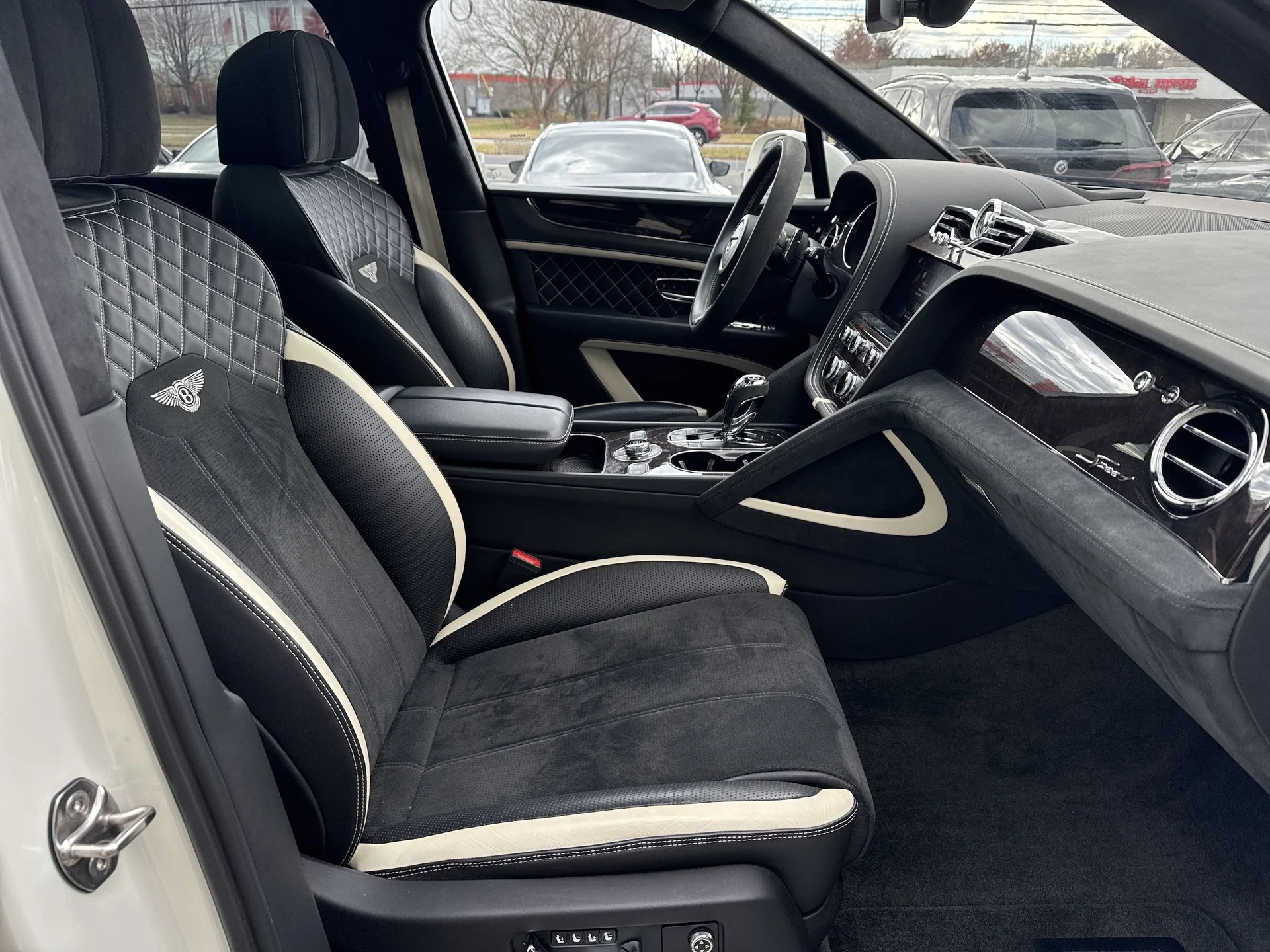 mph013_1886057962_b3410eb1e0f9ba99d74eda82f2590b35x_6a3f32e5a3