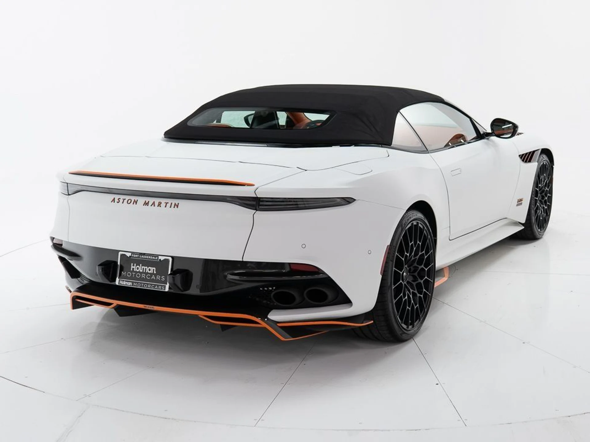 mph013_189278168_d91e7d32f08558bc67b75c9436e21335_40d5f6ffd5