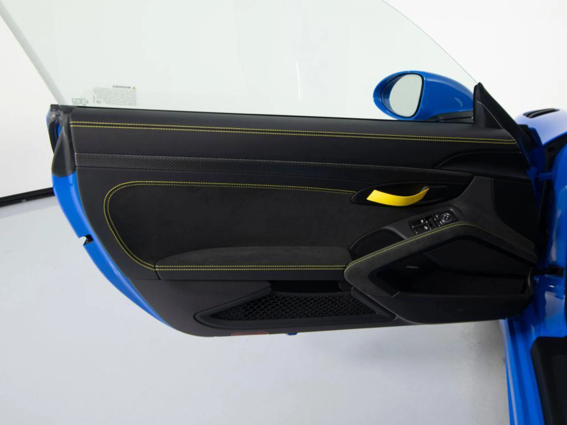 mph013_1893864406_Hszk_Jlh_Ofic_EF_64s_Y_Qlxt_Ub_PJAI_2e08004336