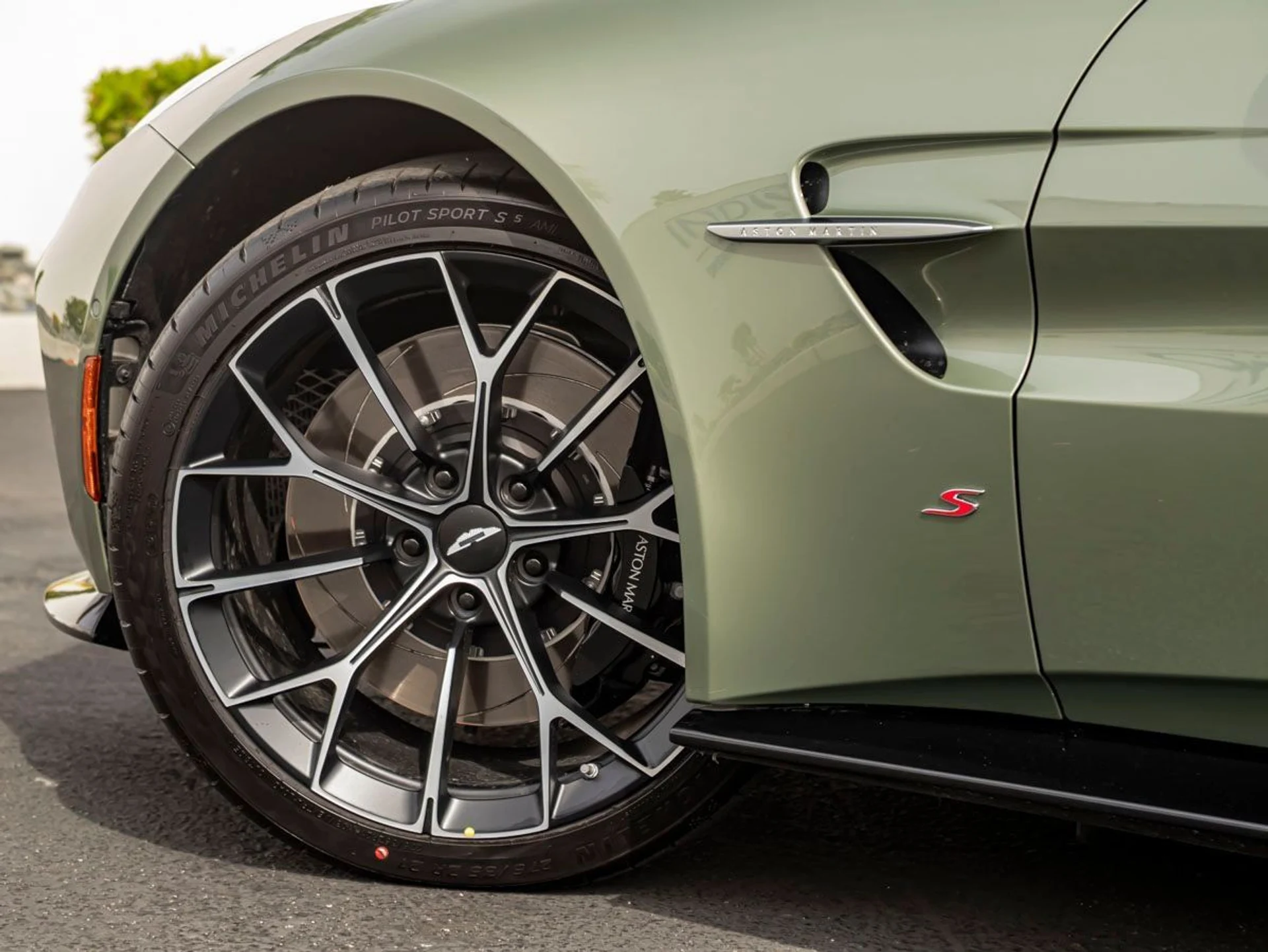 mph013_1903191581_14_3e0c761432