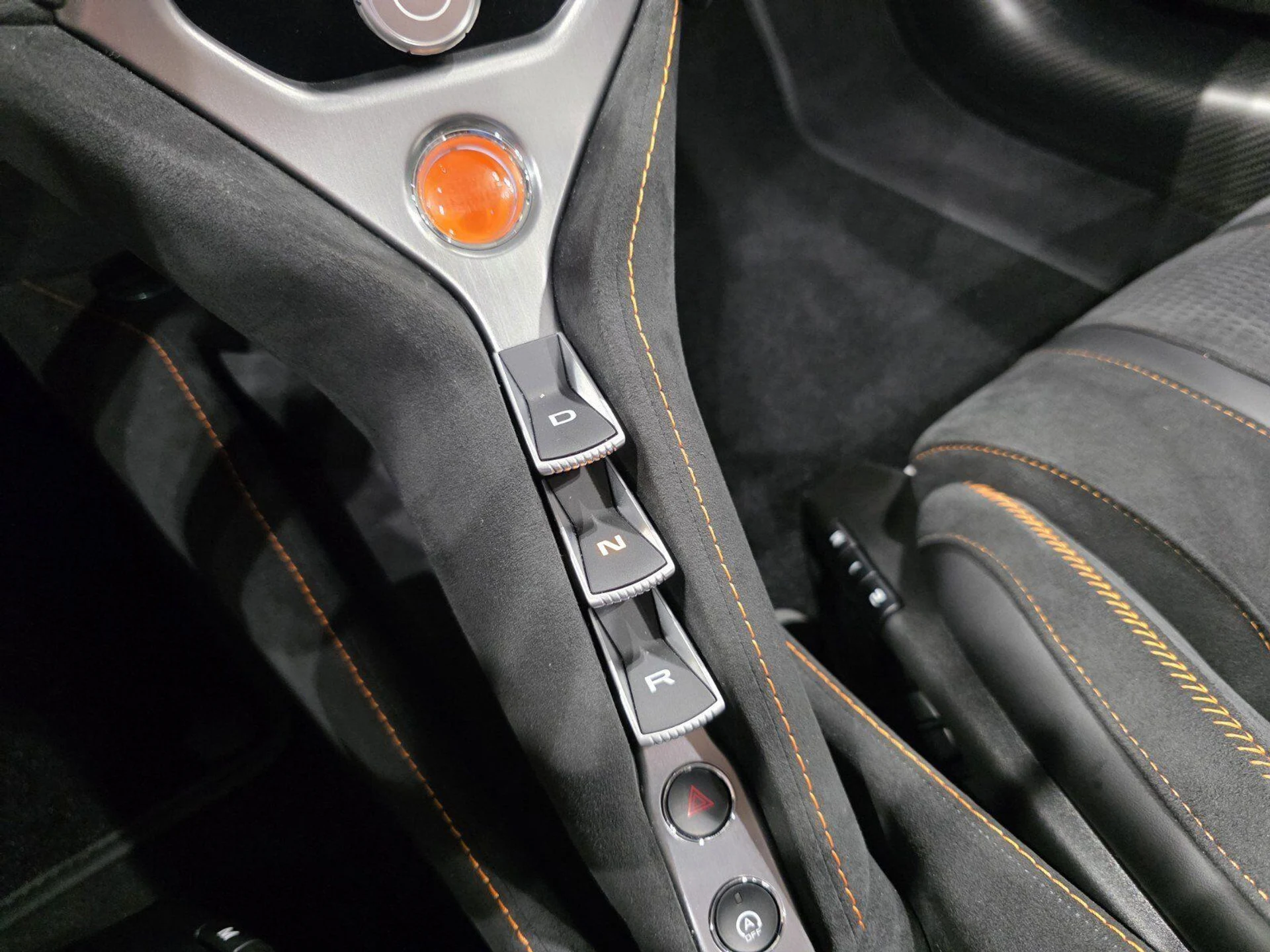 mph013_1903977853_e347deac55620c0c5c01c5d8a793207e_d4e6e8b61f