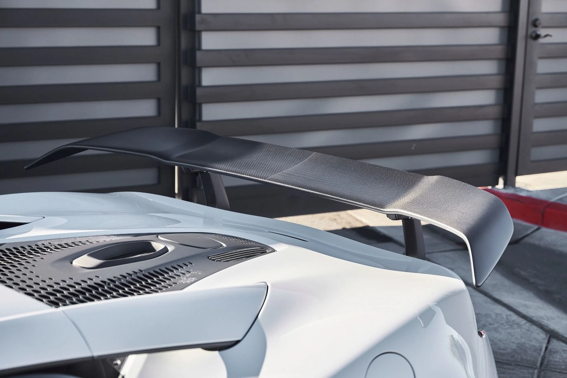 mph013_1905834068_Used_2023_Mc_Laren_Artura_1773773878_3d08e62cda