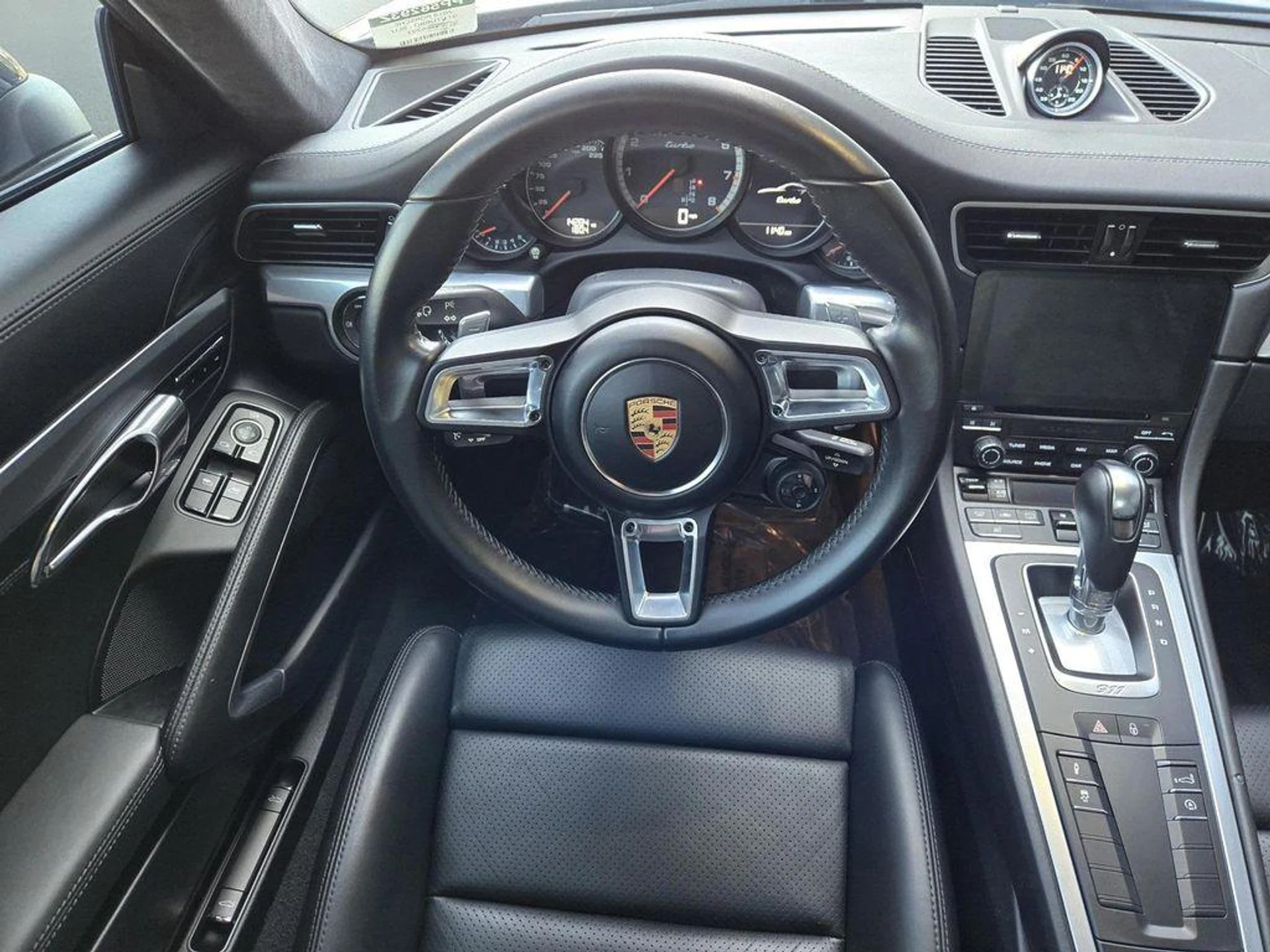 mph013_1910787711_R25_Ng_Jk_Nwl1xsr1_FL_6_BW_Igq1_Vno_32b62ebb2c