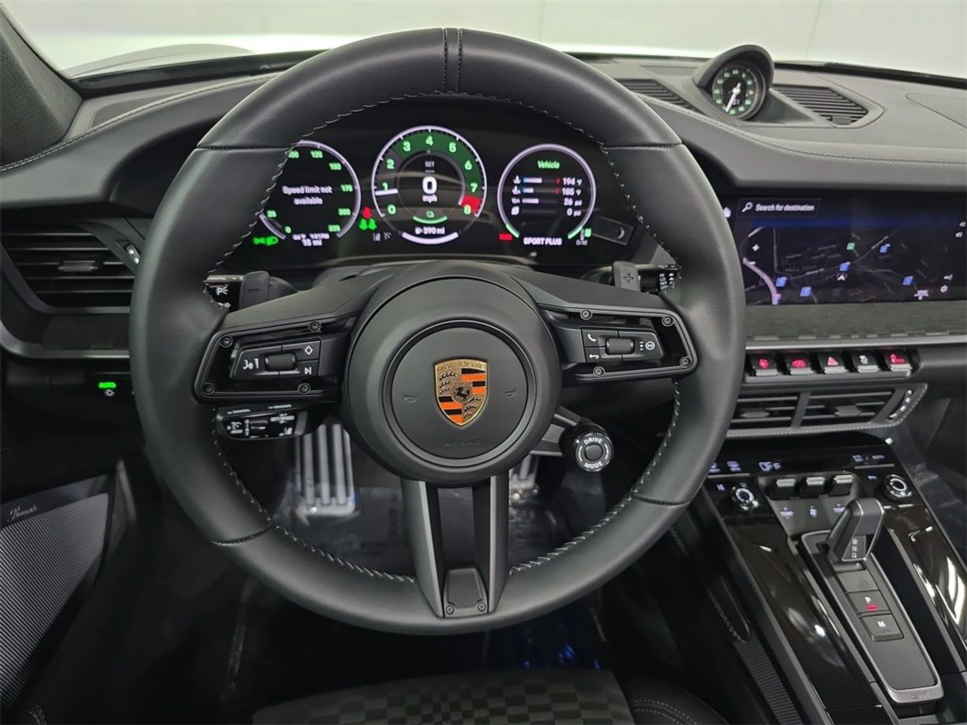 mph013_1911659736_ded15e7c2228273cca73bf7c605f3924_823cd2632f