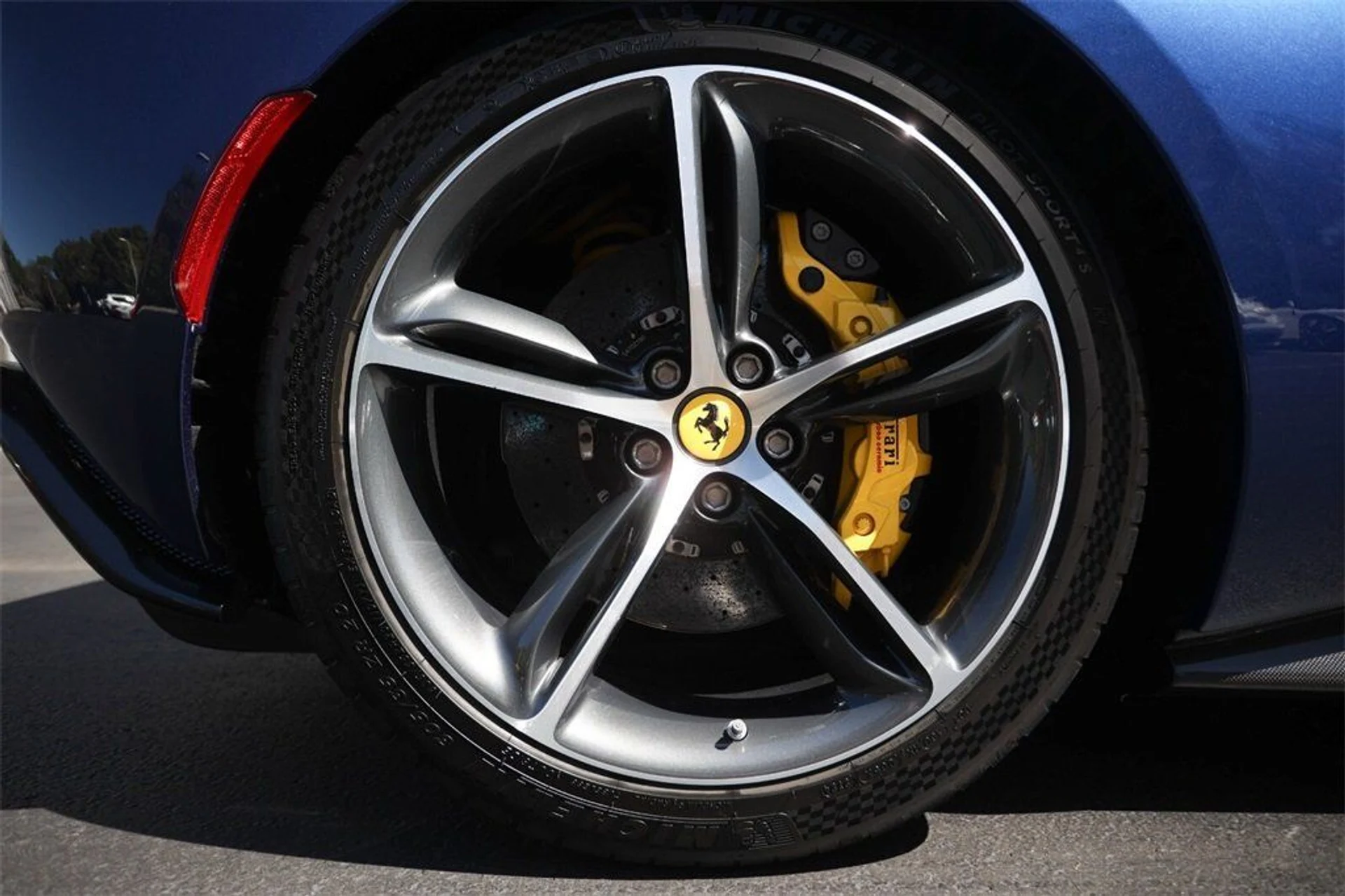 mph013_1913069931_452f9eab35e247509767bc7a75cc47d9_c094502b3d