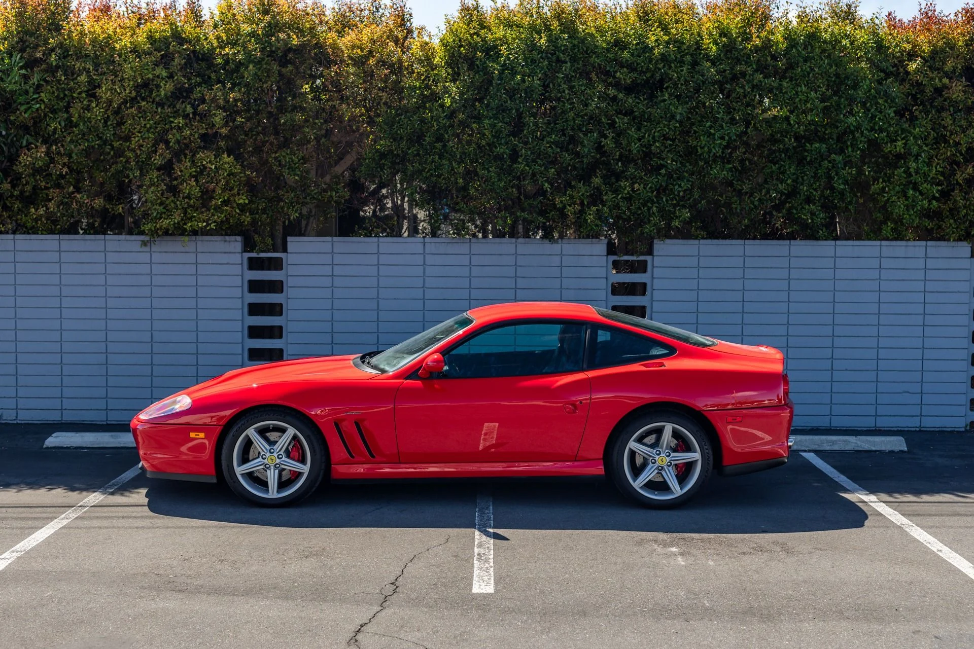 mph013_1915457301_Used_2002_Ferrari_575_M_Maranello_1744737359_dfa78209cb
