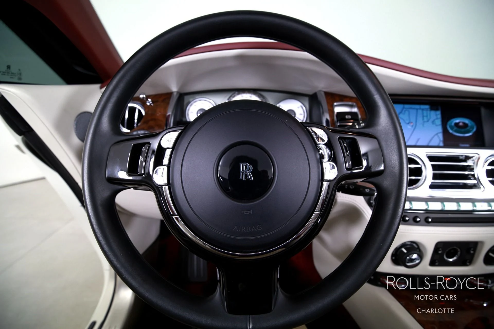 mph013_1922581667_Used_2020_Rolls_Royce_Dawn_1775592549_37ee656f2d