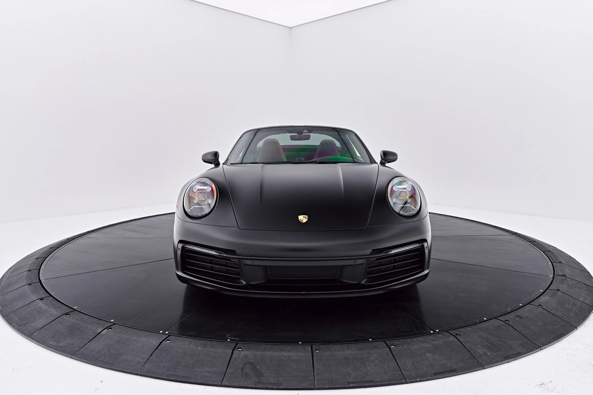 mph013_1922816021_Used_2021_Porsche_911_Targa_4_S_1786671967_ef8bc2c307