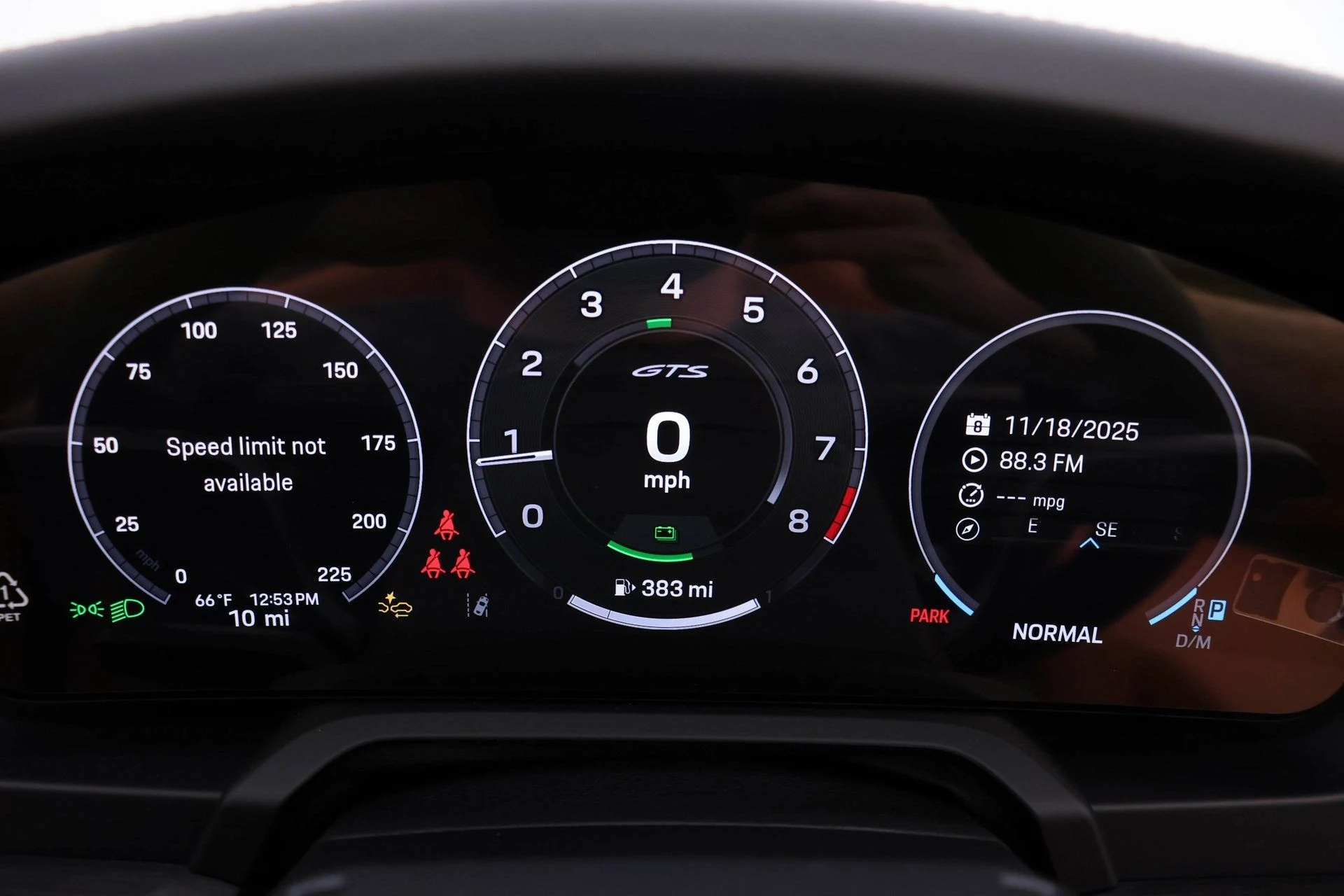 mph013_1928421007_7d777a4feb8f8308143aec56fd729070_01a14d7b66