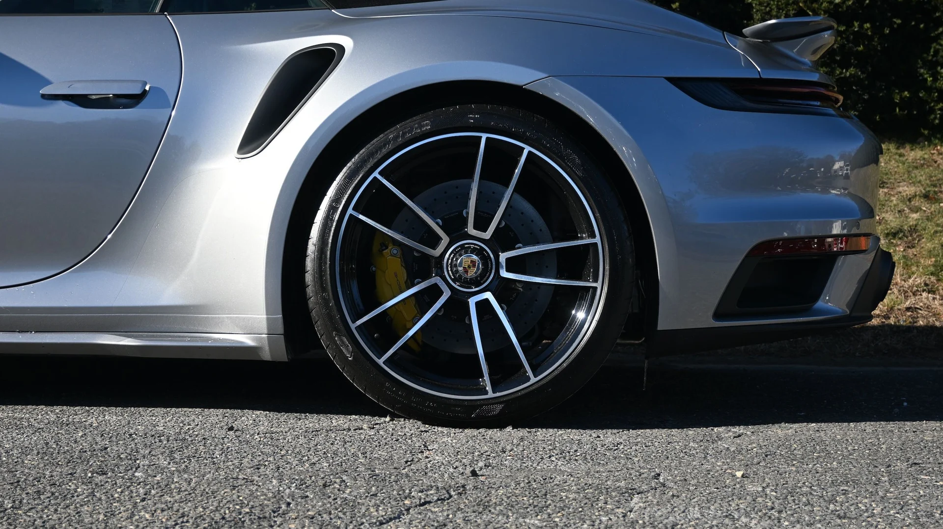 mph013_1928573637_2c6911e1b3a04e21877cc9076c7898df_89ead3fbe2