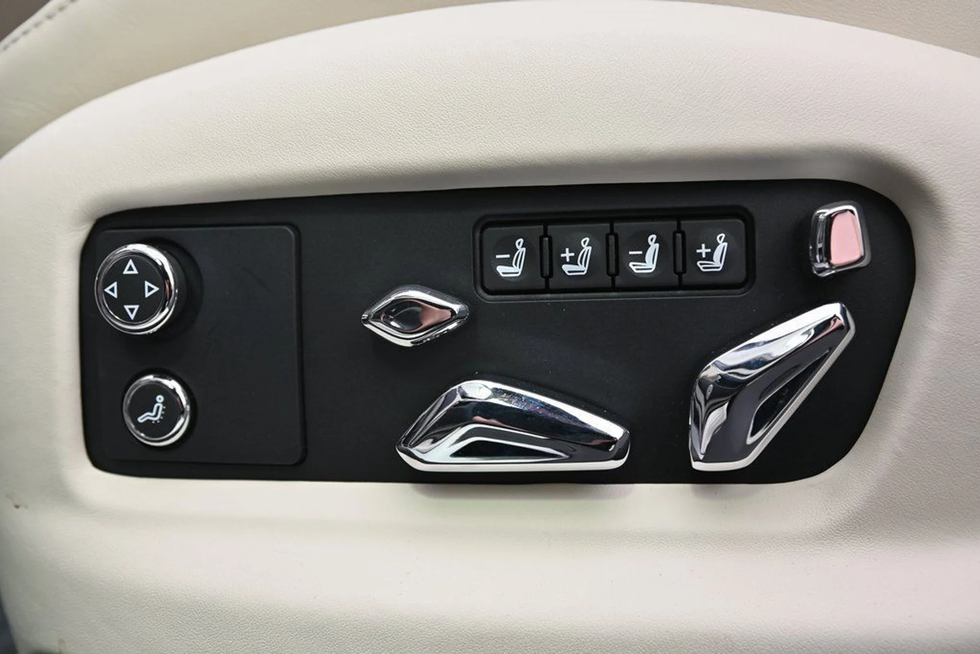 mph013_1928988386_4fc6b305b8874007a1ff565f9ae2f1d8_48da8d4abb