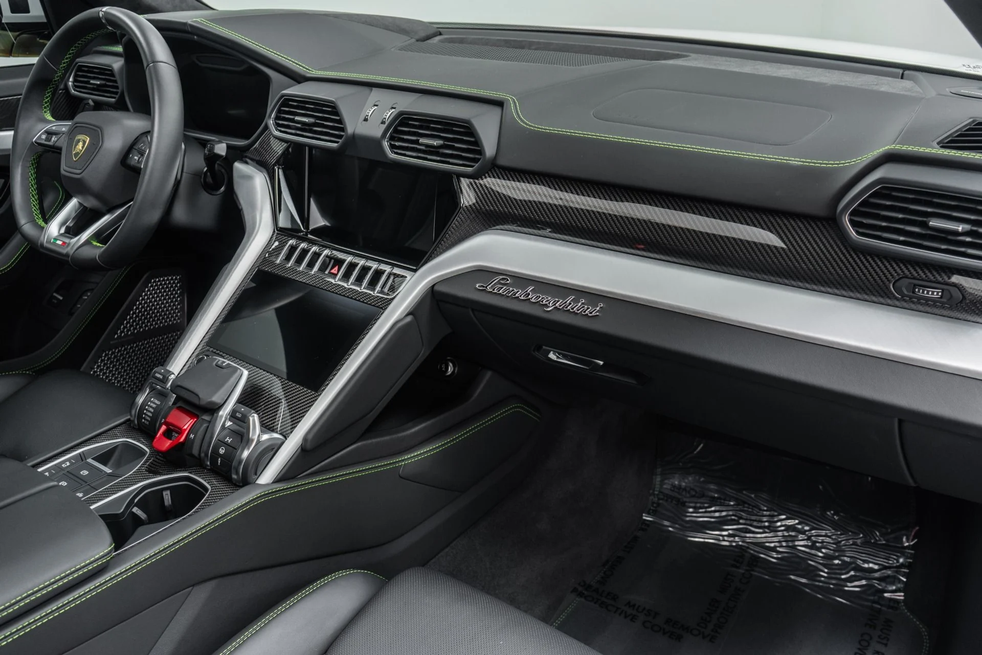 mph013_1935673168_Used_2021_Lamborghini_Urus_Q_Citura_interior_Ventilated_Front_Seats_with_Massage_1772724519_989063f326