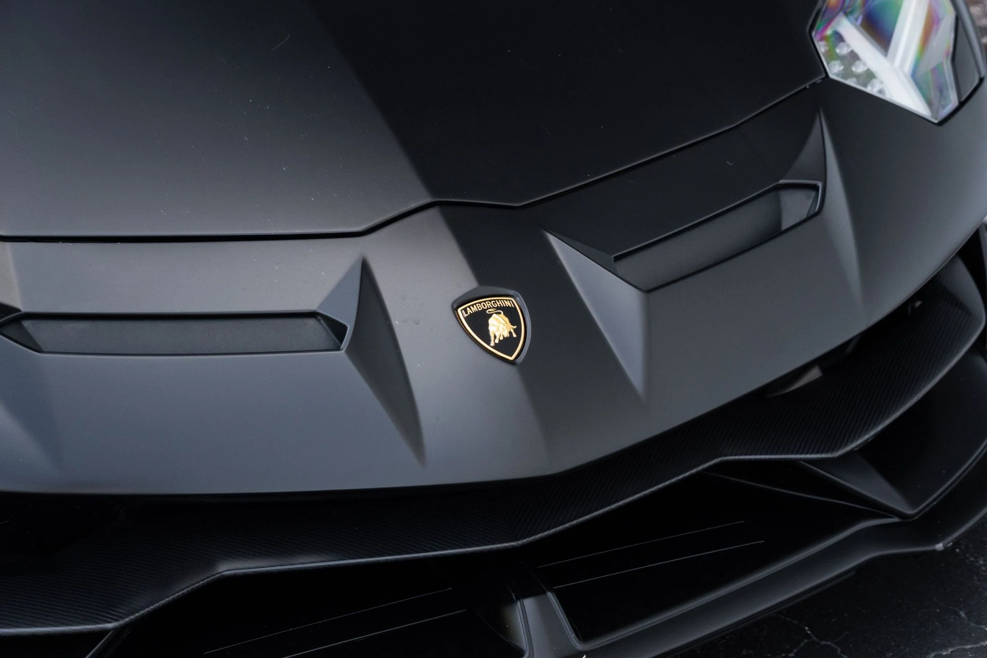 mph013_1938872589_Used_2020_Lamborghini_Aventador_LP_770_4_SVJ_Roadster_1781235752_1adc29c7ca