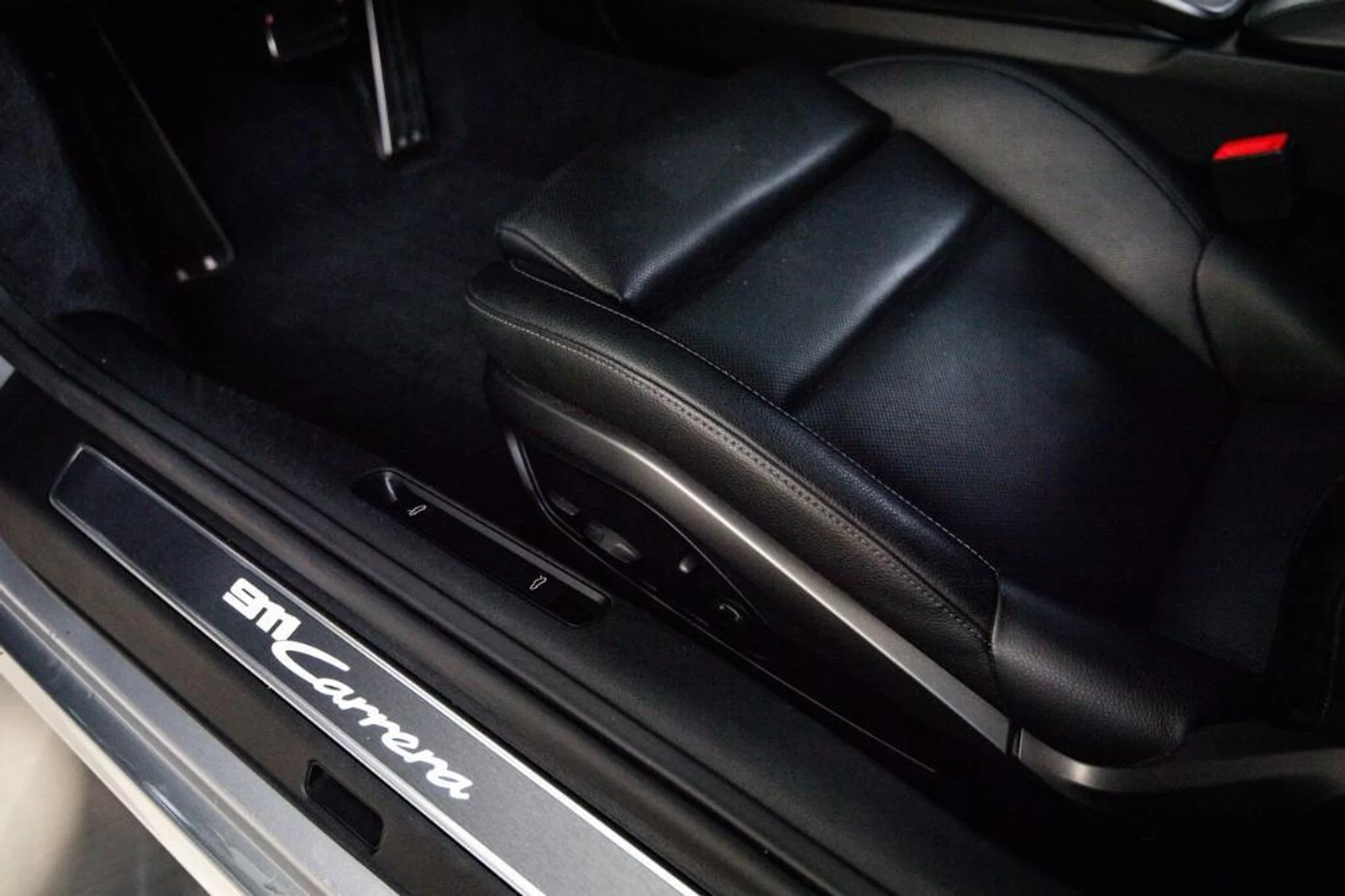 mph013_1947801327_Lw_R8daa_Ccb_Lww_FIM_5_ES_55knx9_E8_a29595d28a