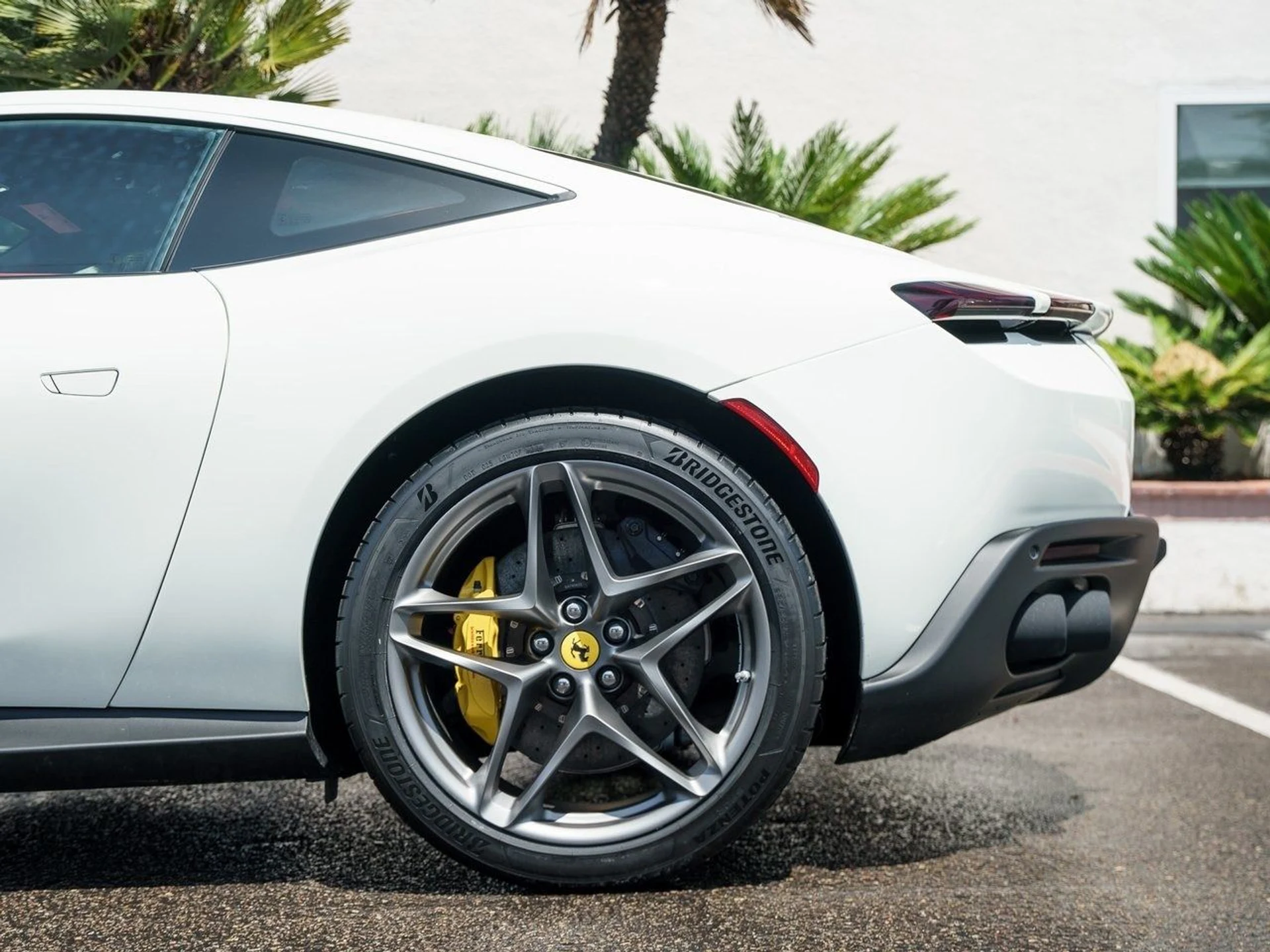 mph013_1952950237_15968150f9076be0cb0e07db63ec5940x_ca36413794