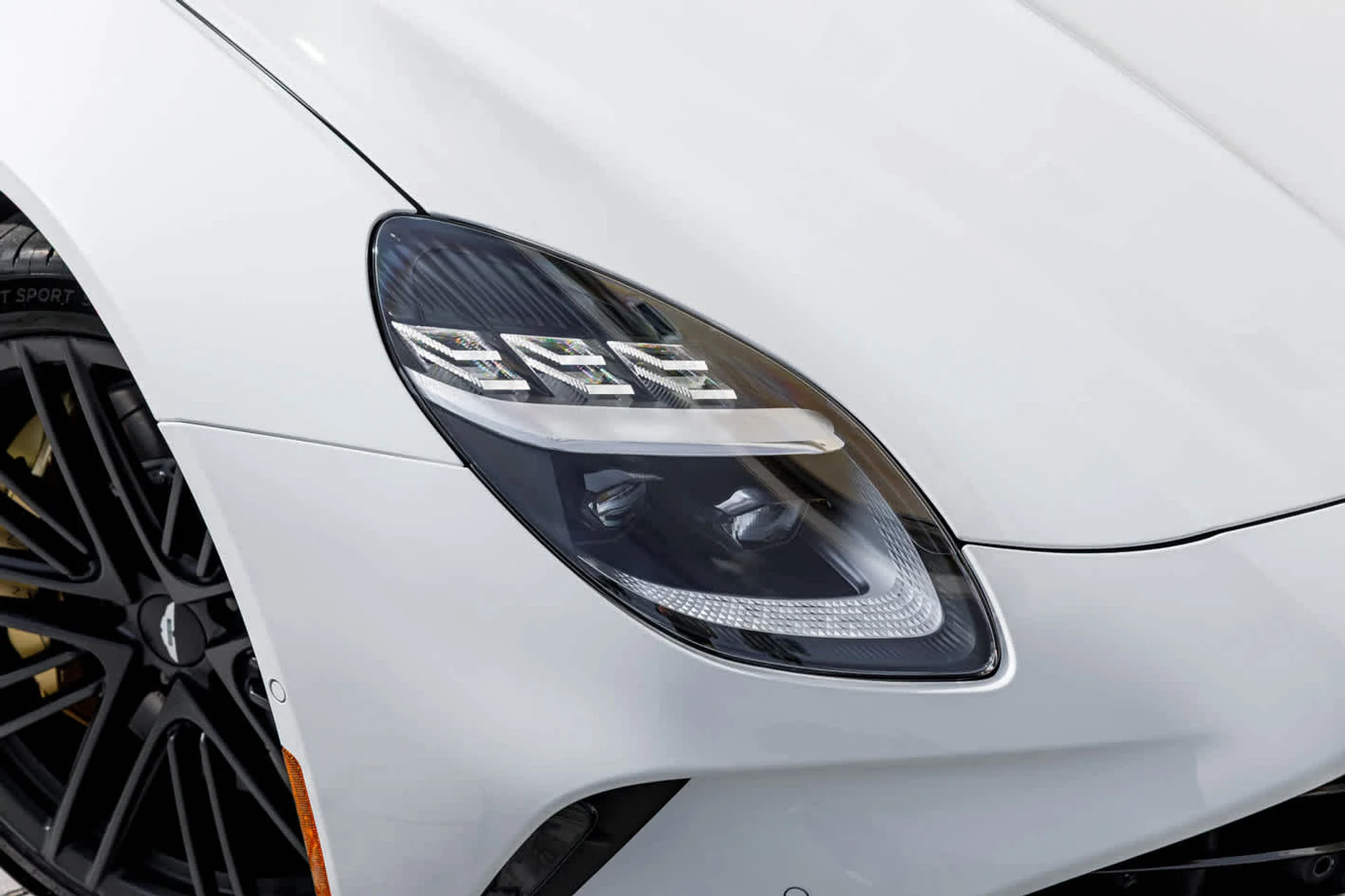 mph013_1960682120_14_e541a10a99