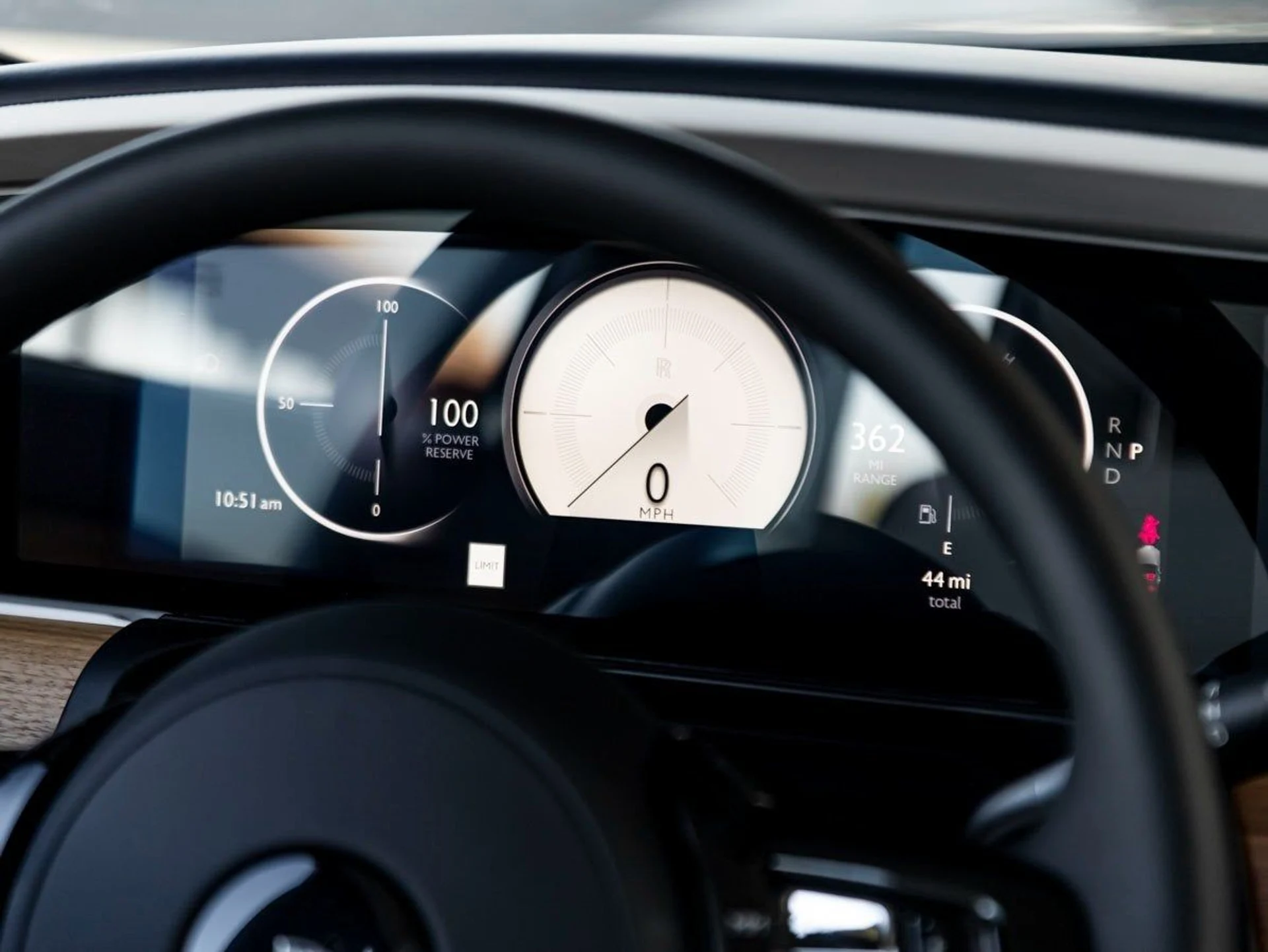 mph013_196086271_14_2ecc043c9a