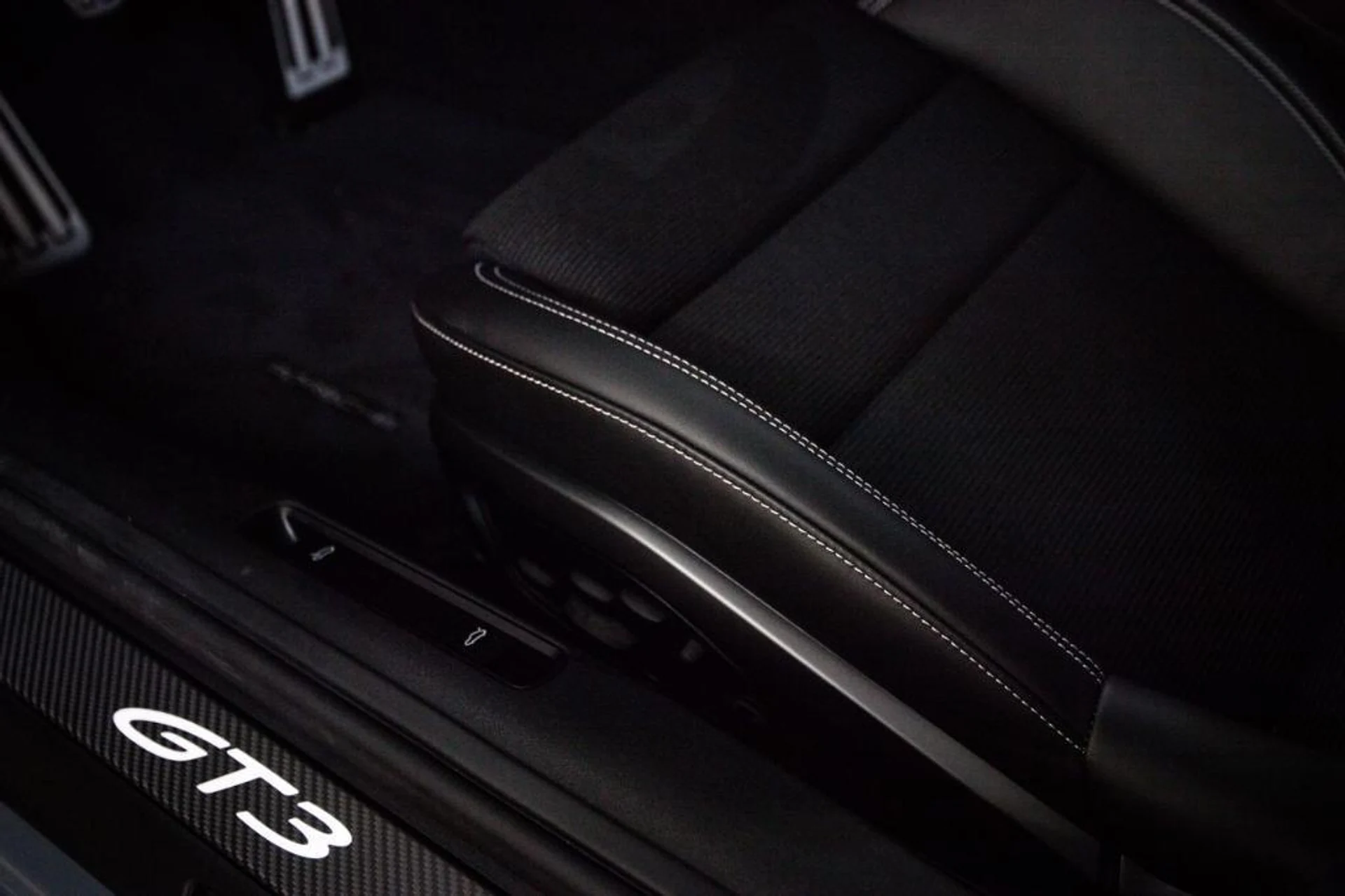 mph013_1964928452_f_Jd_Z_Rr_Lpb_Fp_Ijk_LE_7_YVWP_2w_IU_dbfdcda385