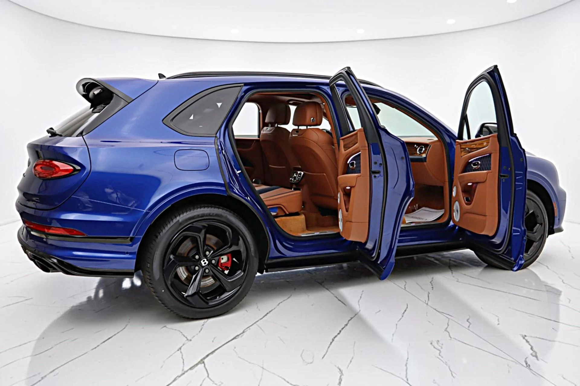 mph013_1967364147_Used_2022_Bentley_Bentayga_S_V8_c21056592f