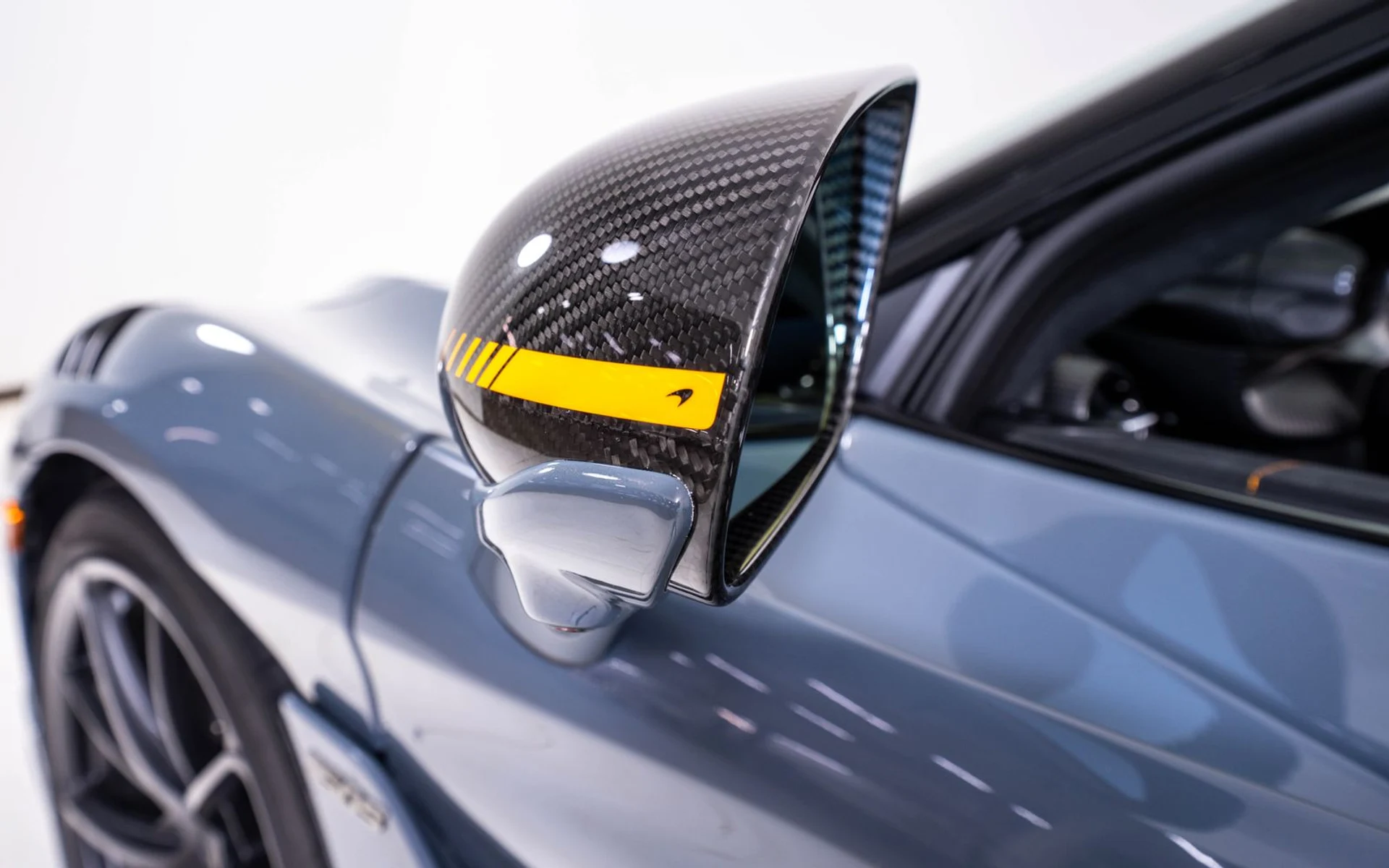 mph013_1977072106_4e0c1a9a929c40f3b218381bbeaeba3dx_af7201158f