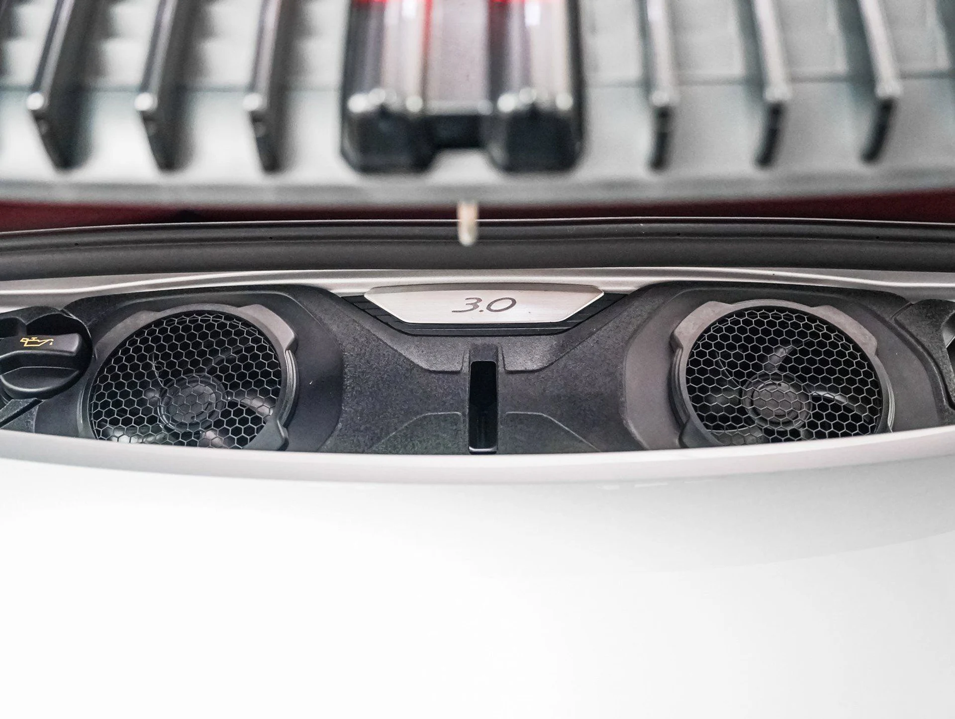 mph013_1995483339_ed82b2a24aa445078cff87b0b05b0781_ad875ea936