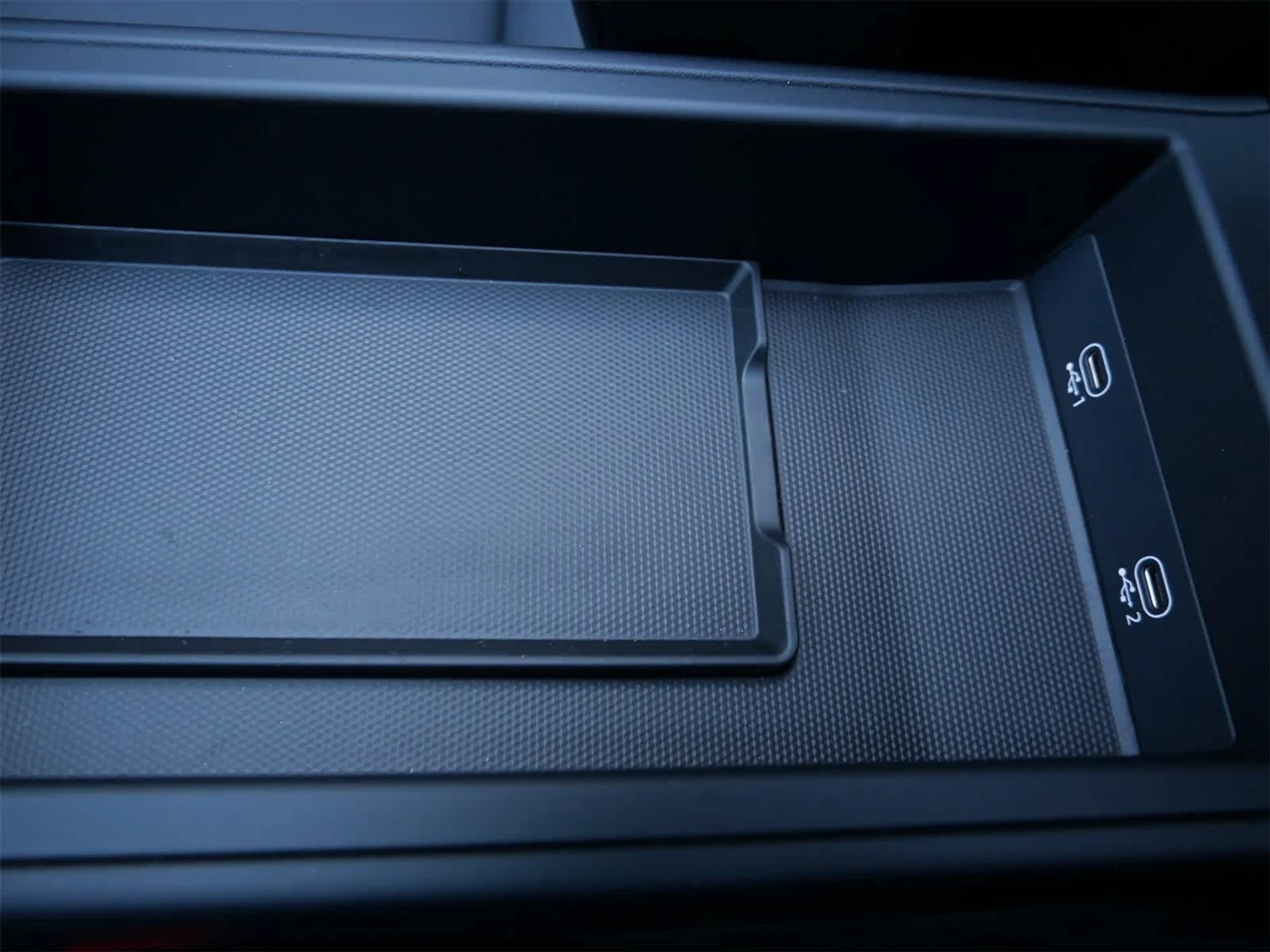 mph013_1997592047_3740d69182000ee51d68f408e061878b_2cafb96976