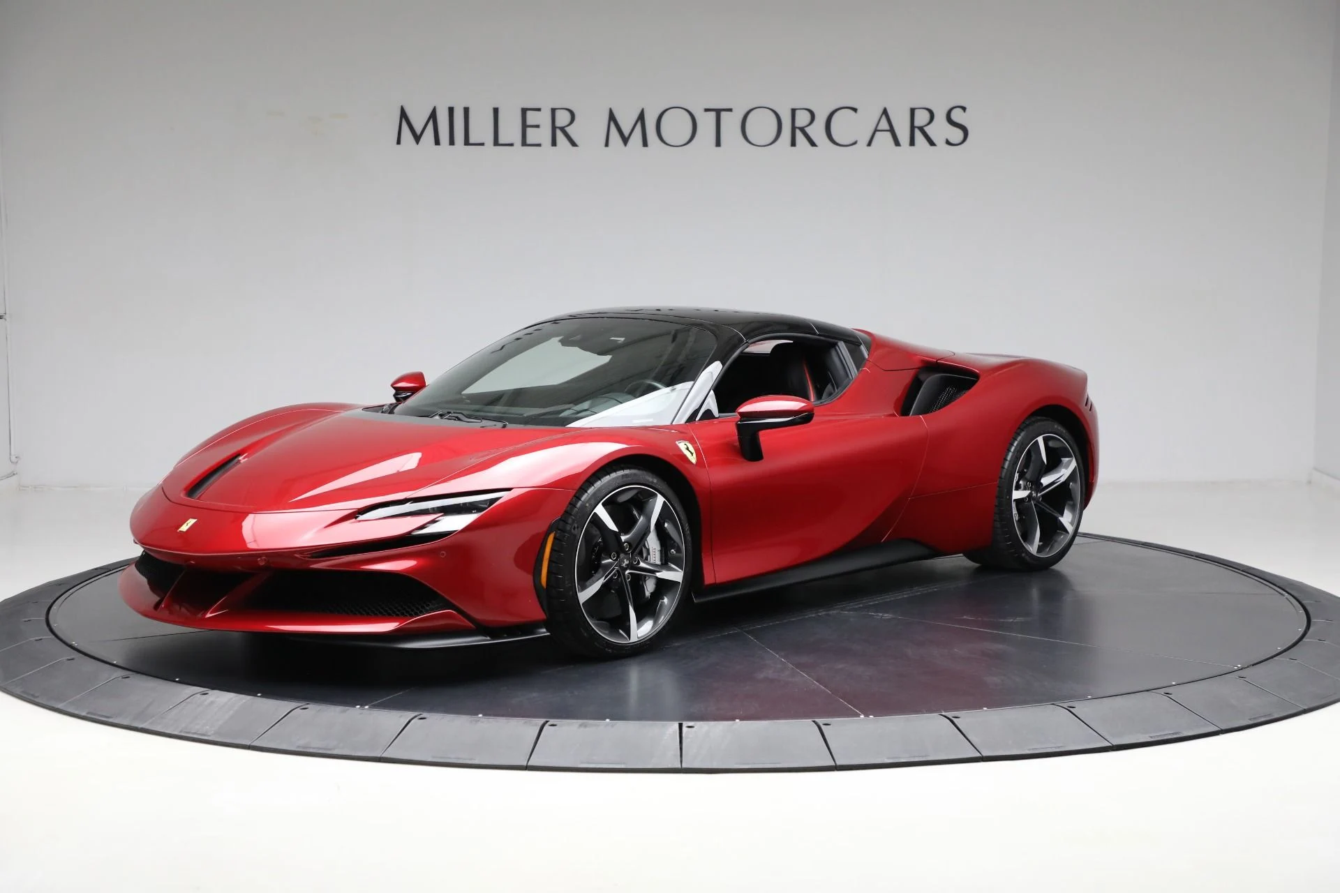 mph013_2001351581_Used_2024_Ferrari_SF_90_Spider_1737993518_b06b8ebc63