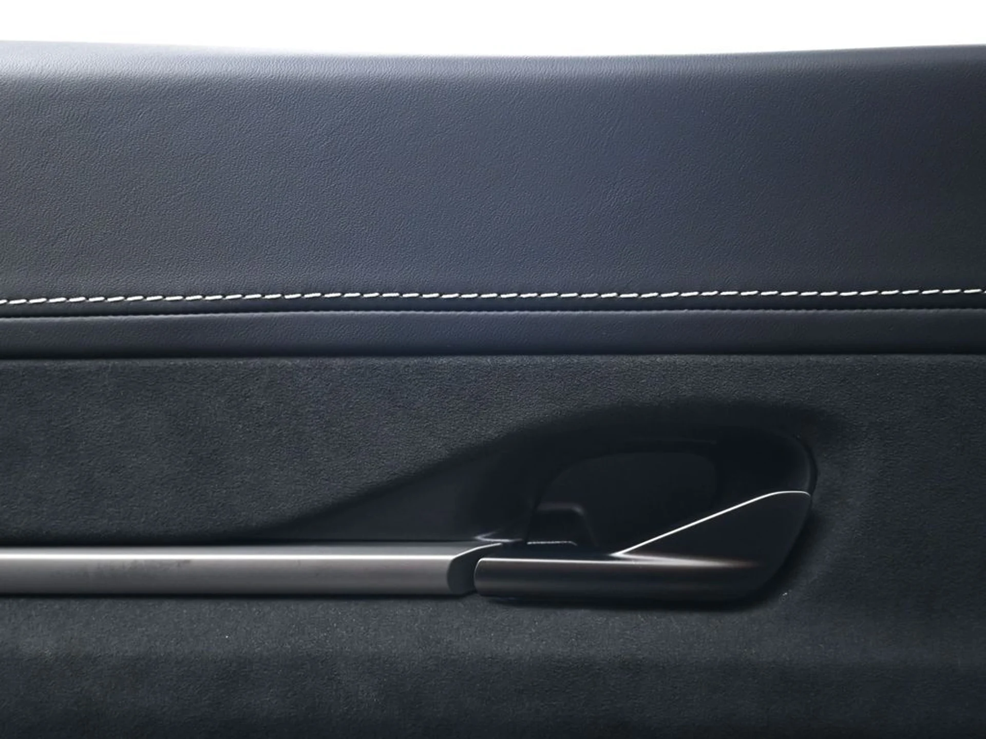 mph013_2004338314_dfd9a2f1fe74fbcb63408a2ba505aa59x_0bb10601fa