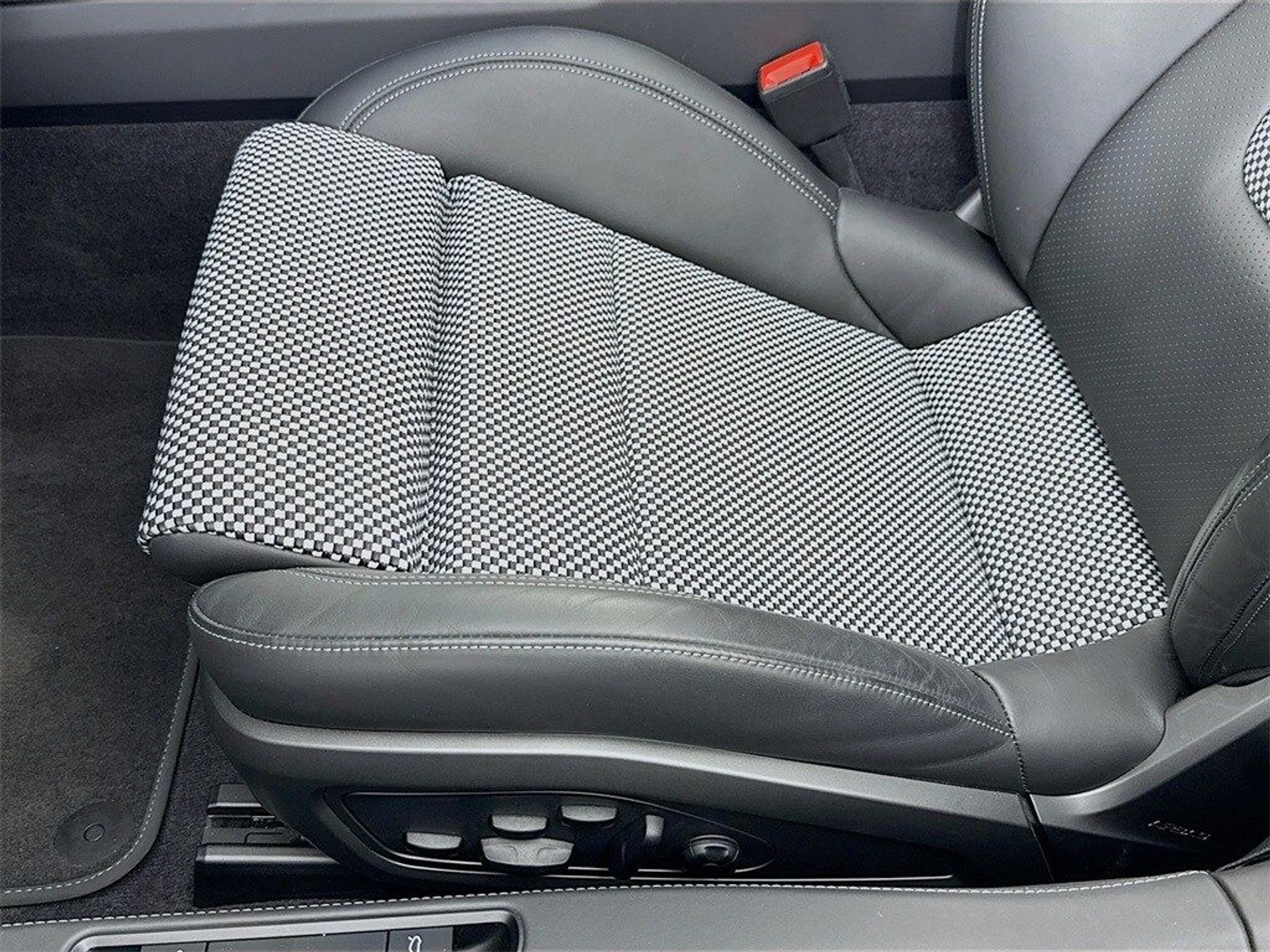 mph013_2007379476_0164d52c8cf556722e2690ce52d5cc02x_254a5be712