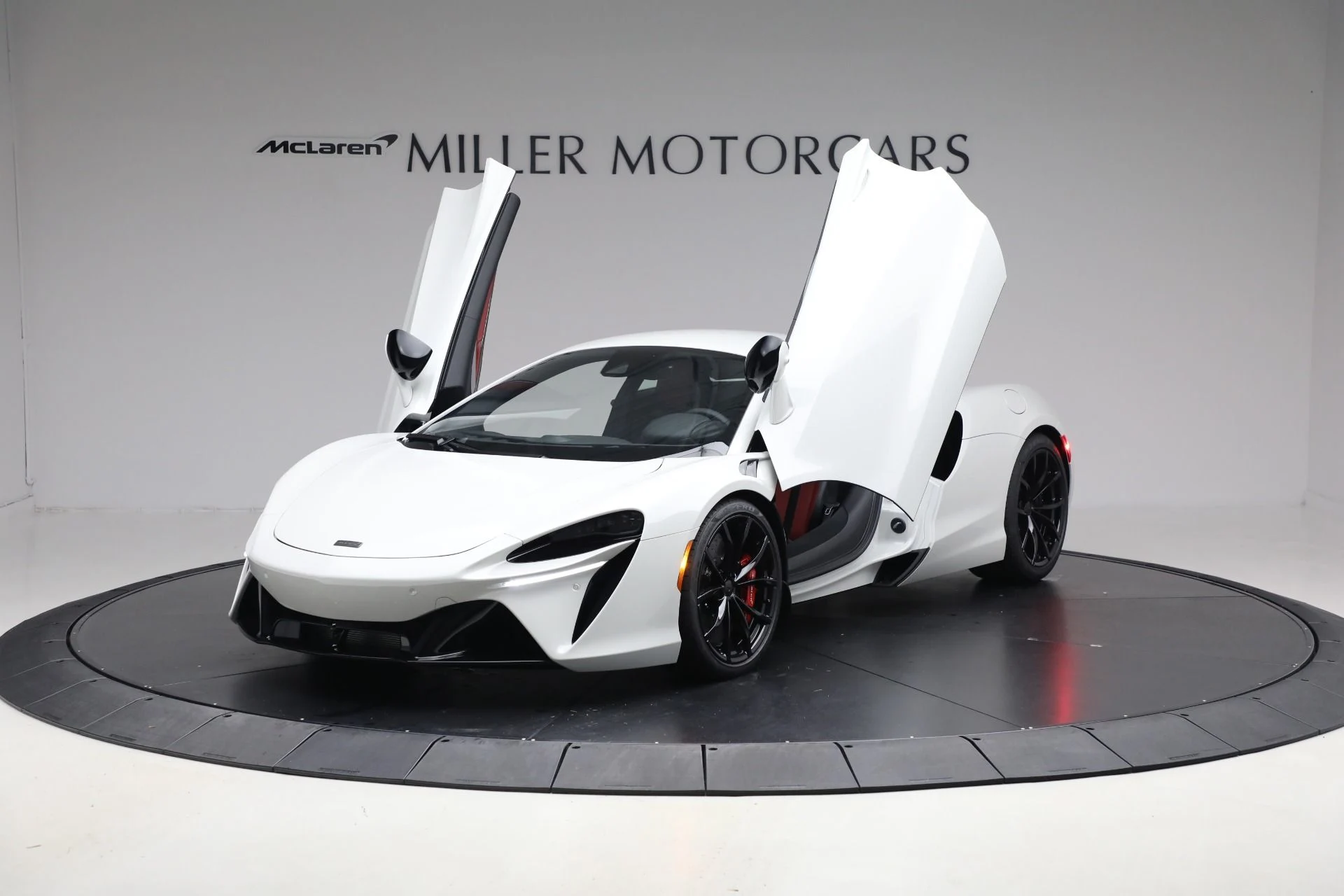 mph013_2010727753_New_2026_Mc_Laren_Artura_Tech_Lux_b45977b8ac