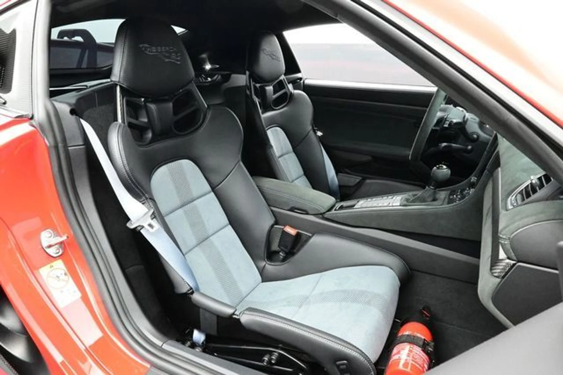 mph013_2014731598_d40d1c88b7f8c1053f576a8f698d2bc5x_61005419a8