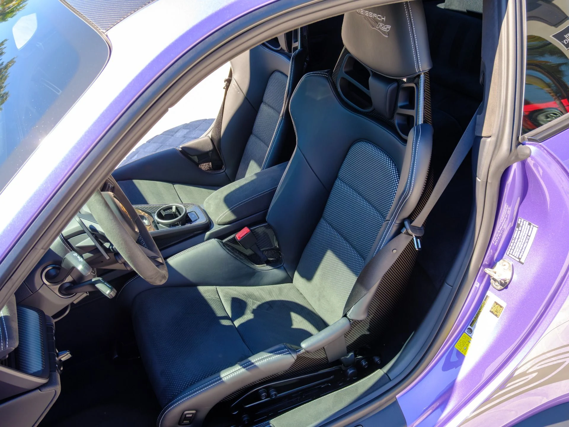 mph013_2015839777_Used_2024_Porsche_911_GT_3_RS_1771891928_38d40d6b43