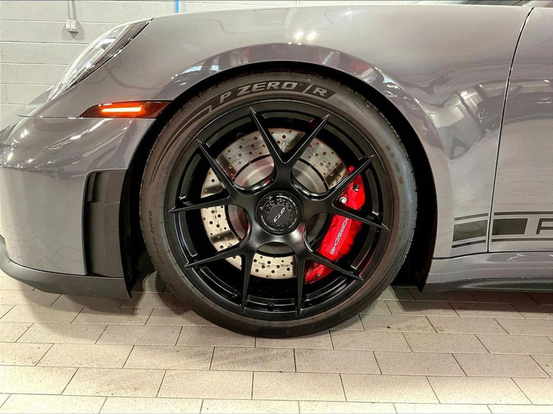 mph013_2016674883_B_Varxu_LT_Hn1a_Zot_Bdy_WP_3_R8_RO_18_132e508734