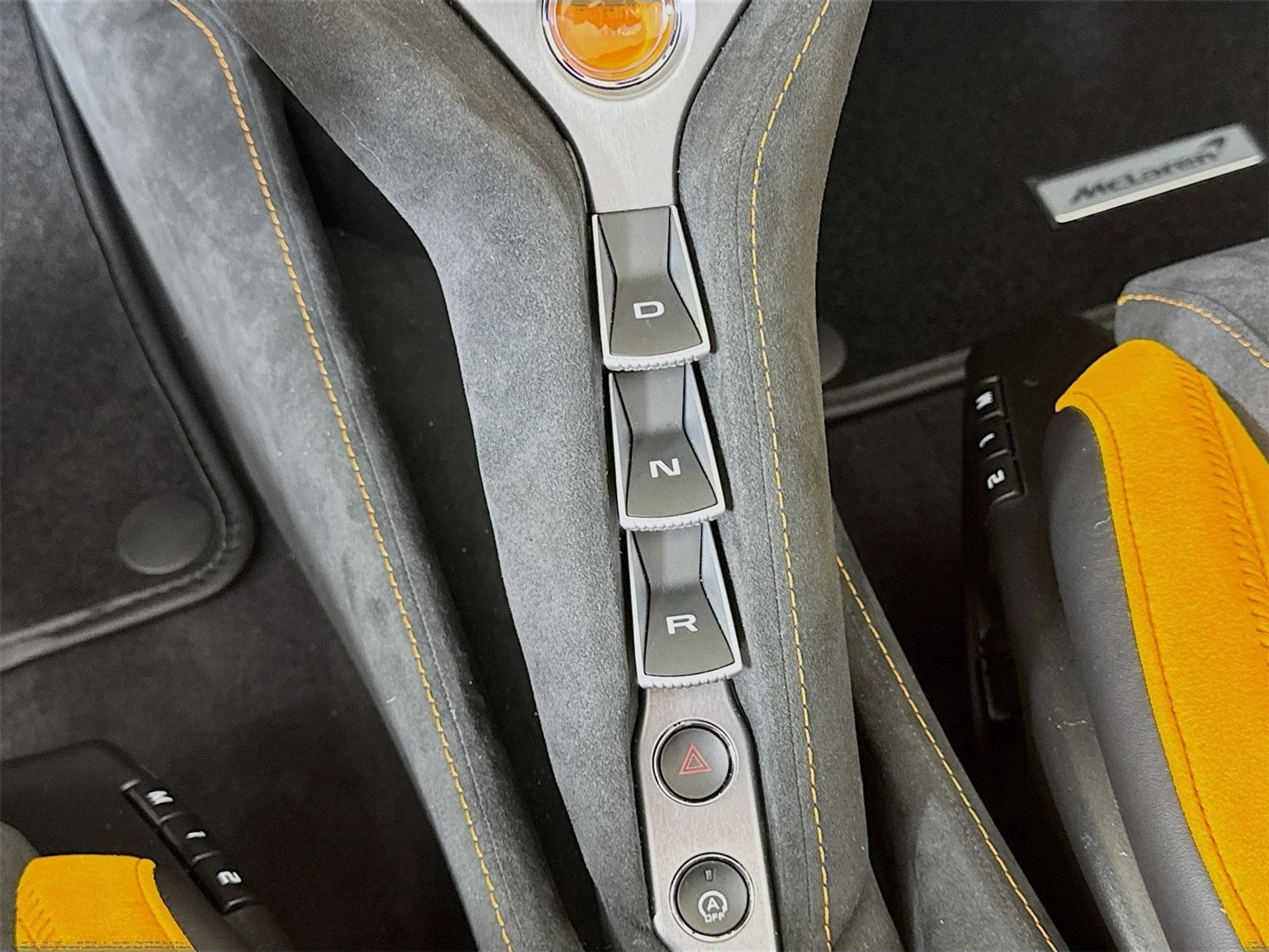 mph013_2028519032_42832bd161b54b067f373c41eb0bba51x_721cd7653e