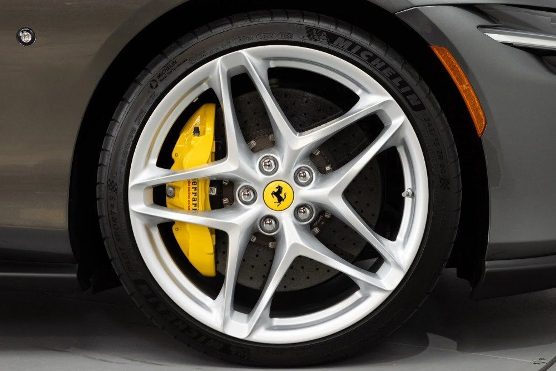 mph013_2040080845_f5de134847c74e50acd77a4e789a026d_cf9213a671