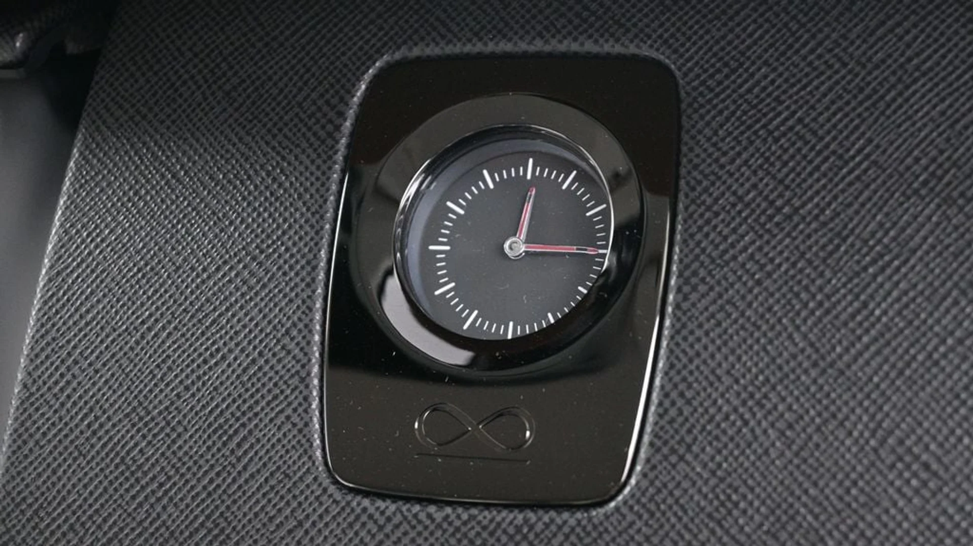 mph013_2044616827_b569814fbdb505ed840396675c03c46bx_91bdab1db0