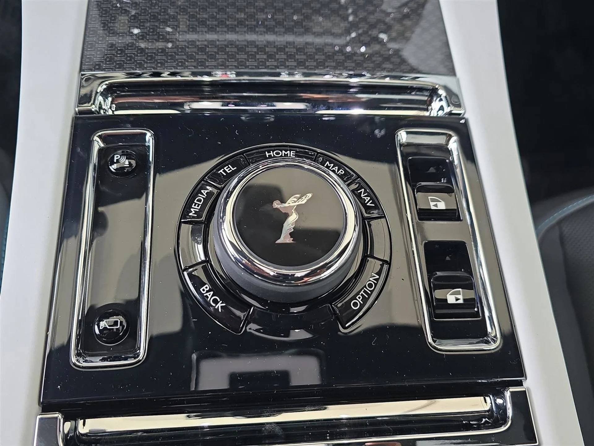 mph013_204964167_b7e9a0e8779e1bce71d6960de69e3a59x_47322f2c29