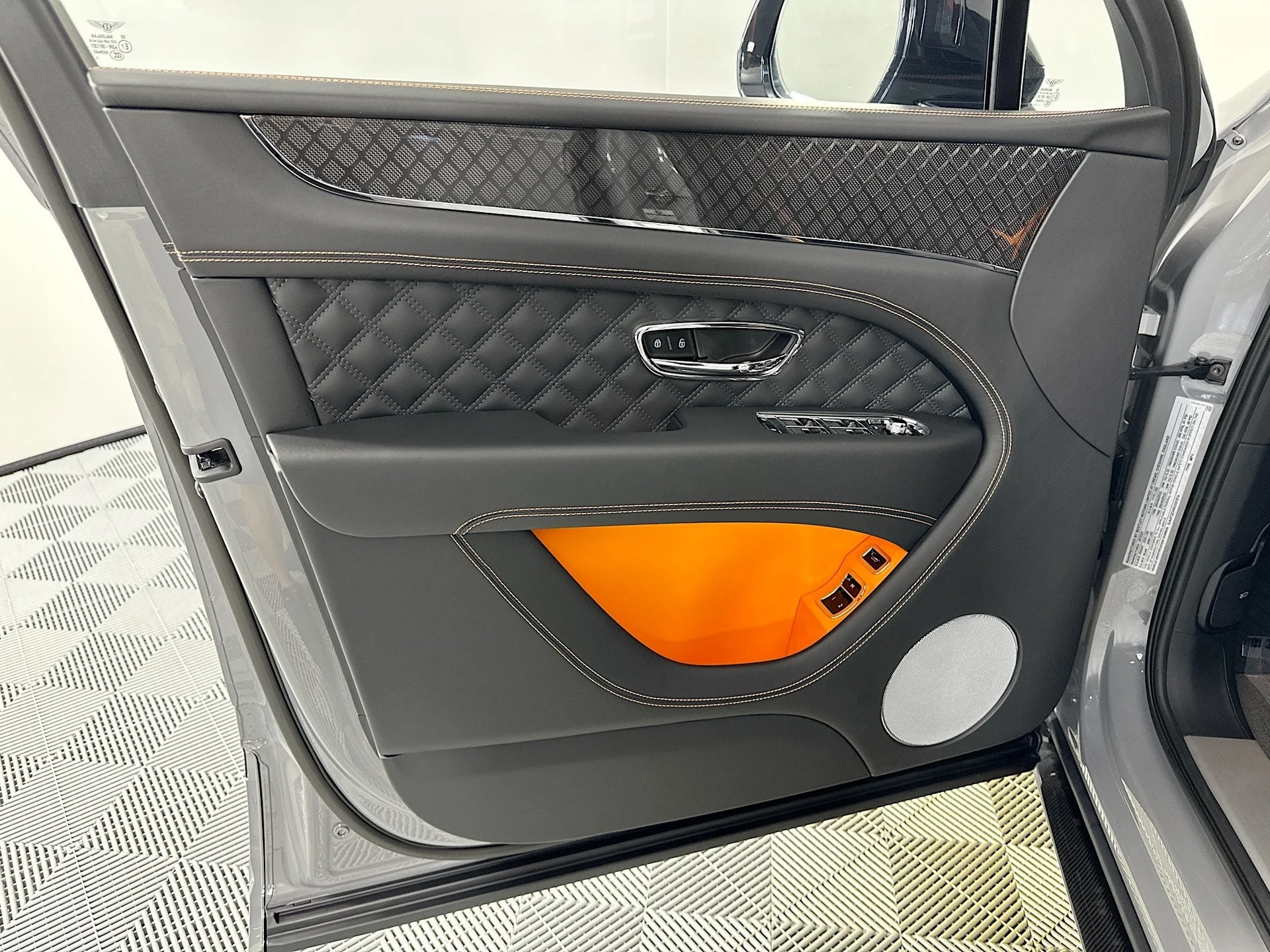 mph013_205242832_14_1ebaf241b1