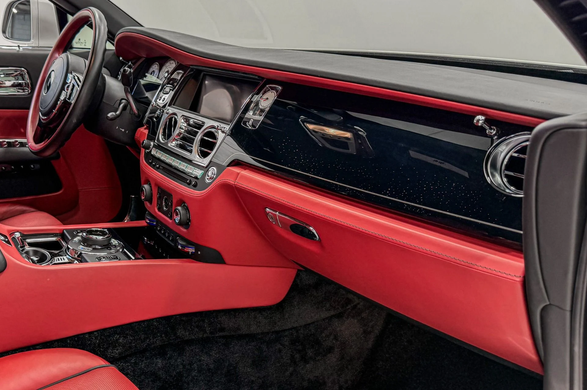 mph013_2062310190_Used_2019_Rolls_Royce_Wraith_Starlight_Headliner_Drivers_Assistance_3_1782320533_19e1a607c5