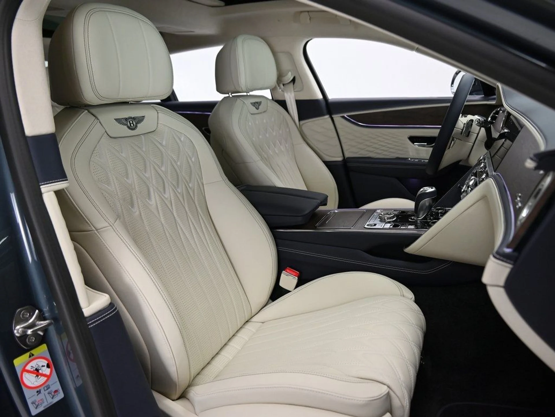 mph013_2071122186_eb290fe1538613995818b2e82635dc8e_32fcdc3b4c