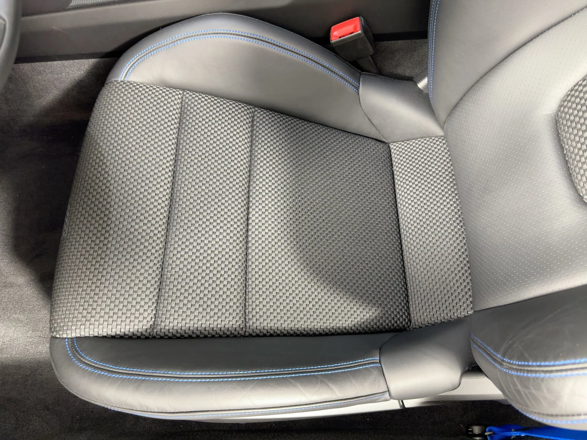 mph013_207610577_61076230bc494c4a998964e5ff82bd4fx_0812d72ab4