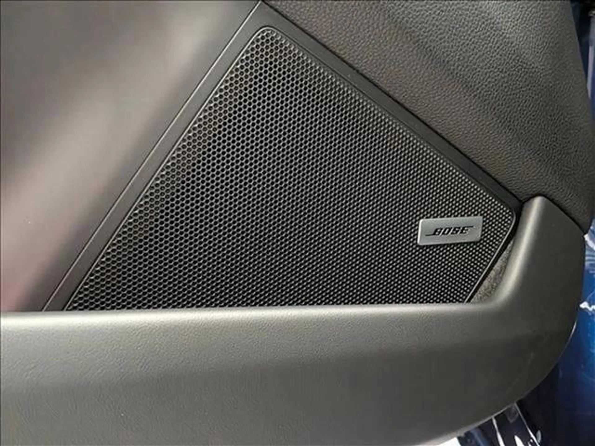 mph013_2079591214_6rc_Jgz_F332e_O_Bb01_Jqhdlwdbm6o_cdf5947ef1