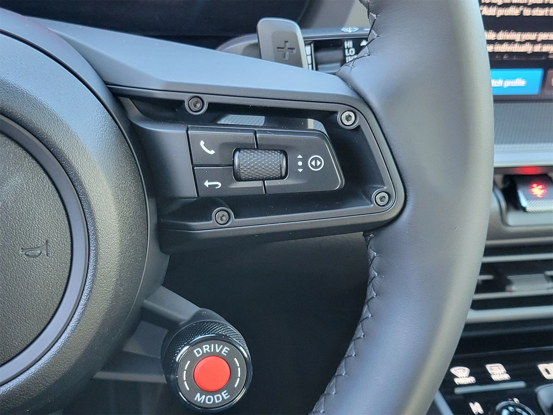 mph013_2084450746_c3e7b3ecbbd5e52faa5951dec9ec247d_6d0c938a13