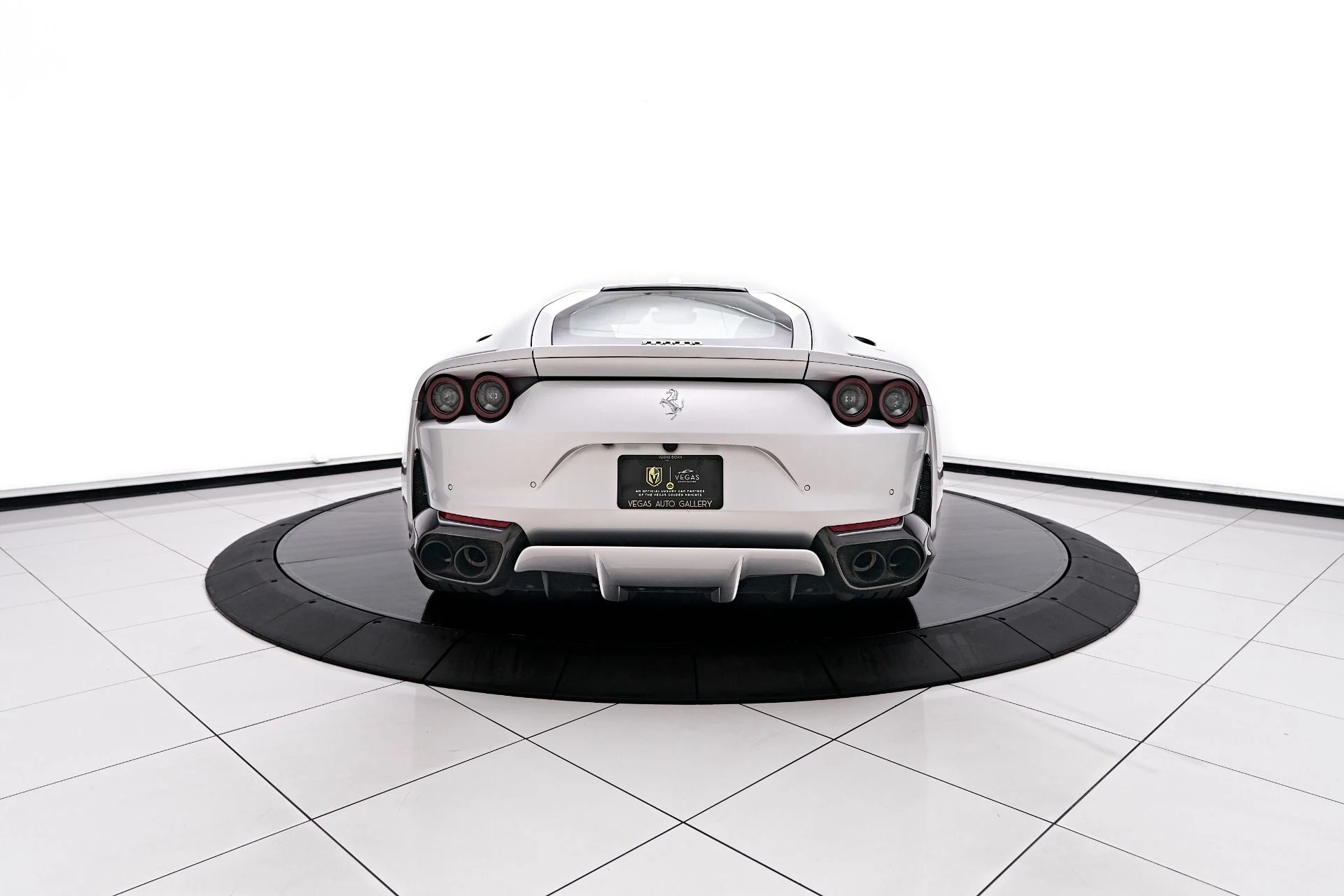 mph013_2086113419_Used_2020_Ferrari_812_Superfast_Base_1753754444_9599bd4ceb