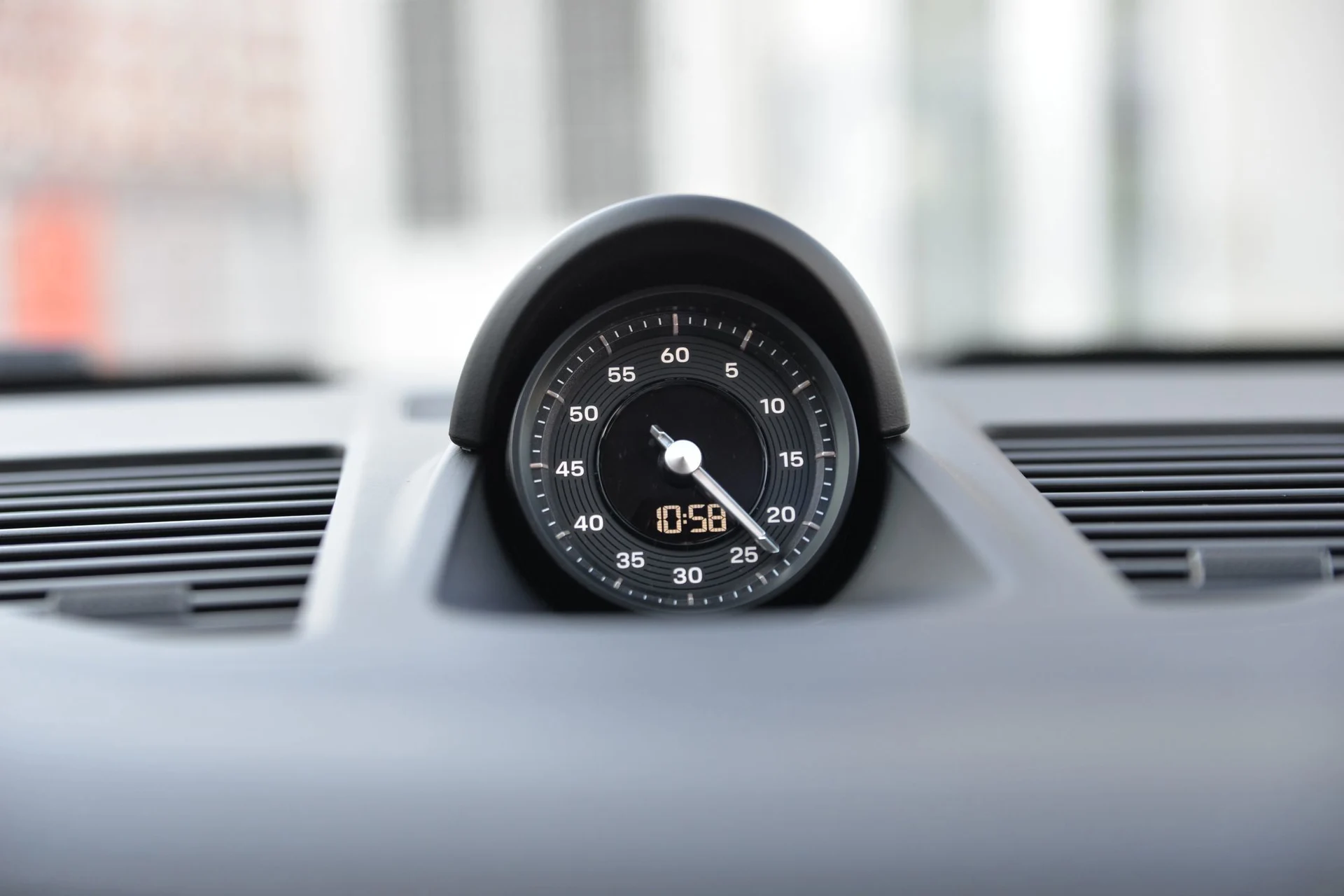 mph013_2086511083_0447b0393b2c2893a27c7e44b821a37ax_b68a8e3544