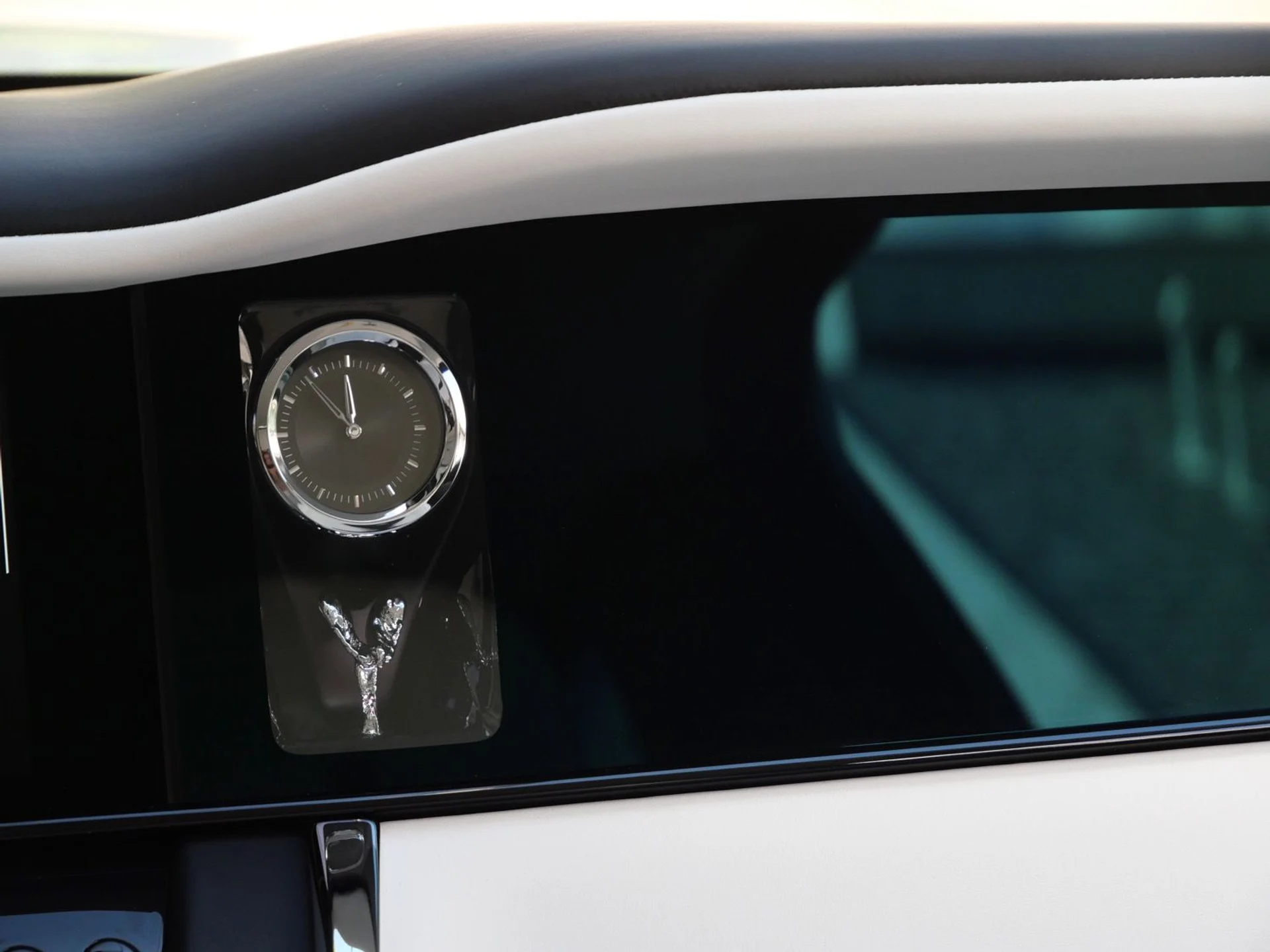 mph013_2088849589_3968d4e15a90e9dc998bbe0fed31b85cx_27c1628096