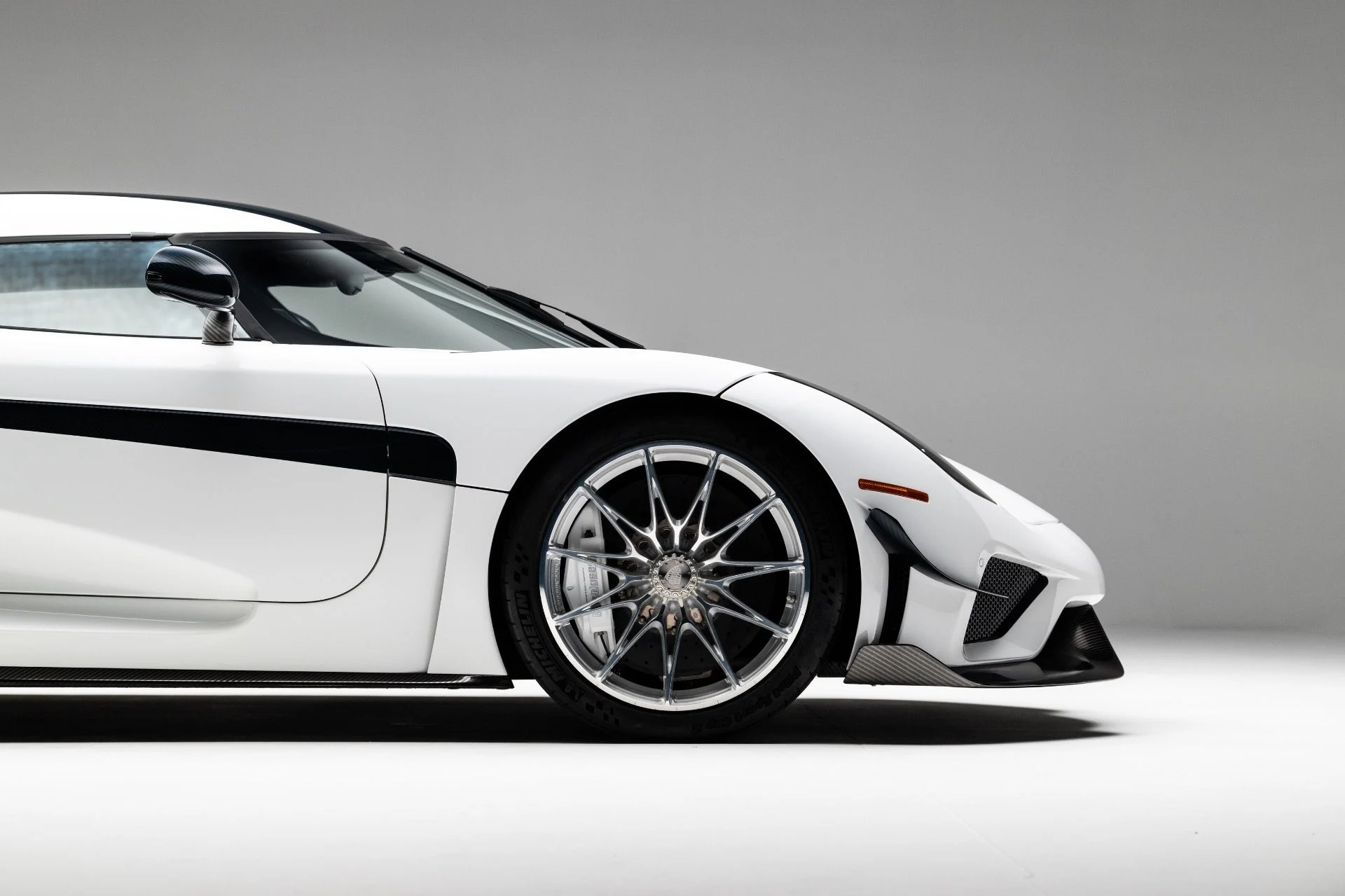 mph013_2098930711_13358_p14_l_ea62ae74f5