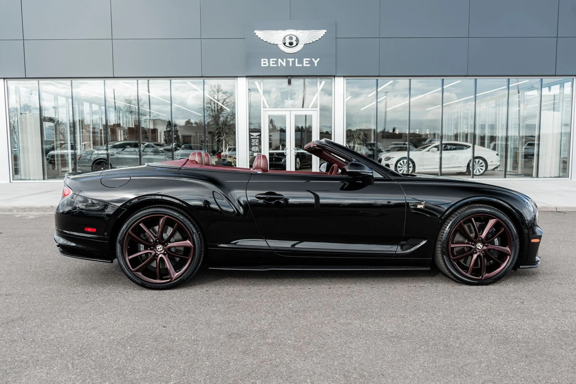 mph013_2104568432_dc7ee183_3c06_40d0_a49d_d3ee8f56974c_80bd6a8f00