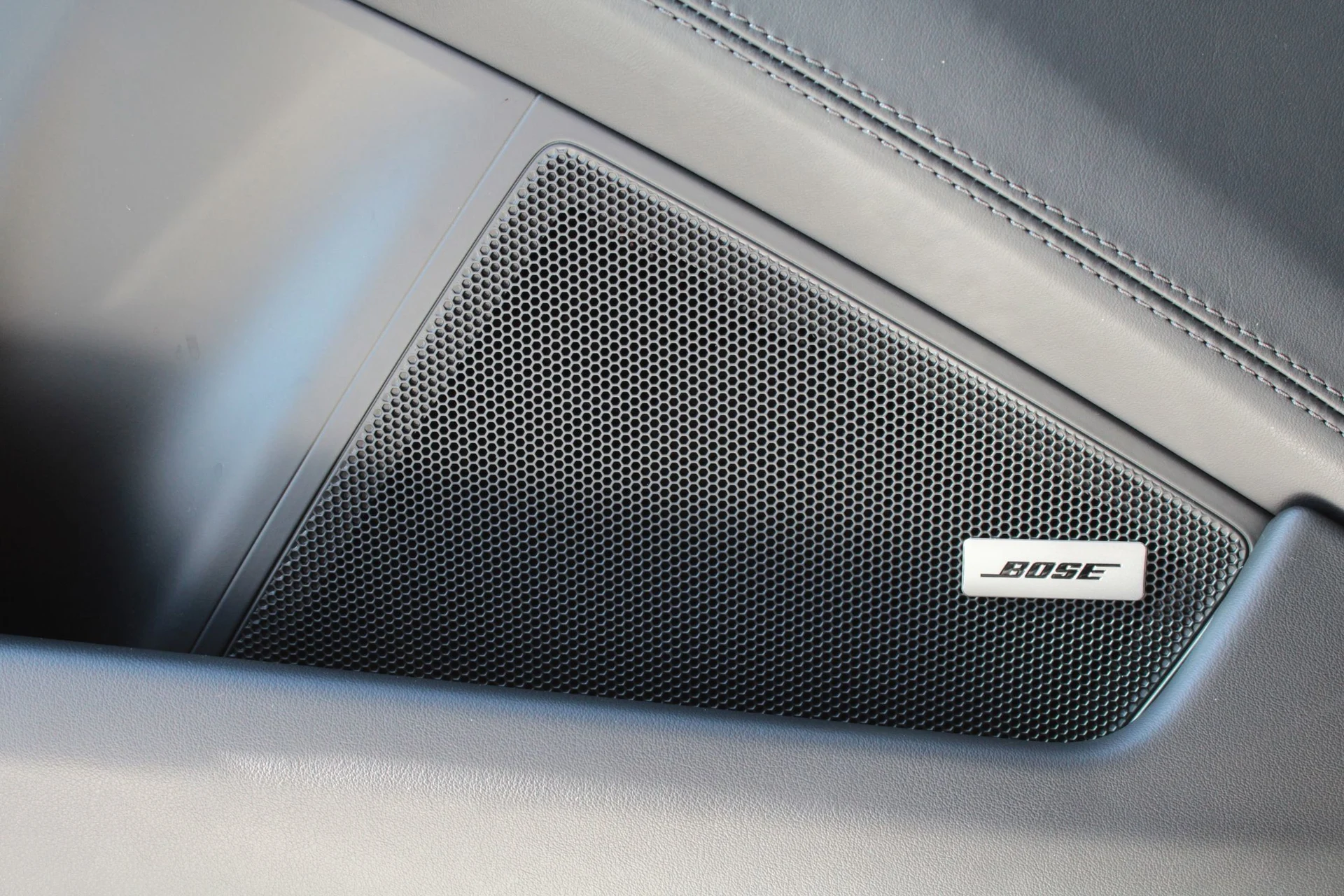 mph013_2109517292_4965a362621a0d1f9e01c61ef4625e04_a311bf3e66